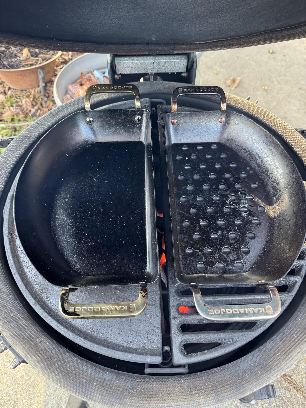 Kamado Joe Karbon Steel Pre-Seasoned Carbon Steel Non-Stick Half-Moon Pans with One Solid Pan and One Perforated Pan for Classic Joe and Big Joe Kamado Grills, Model KJ15124822 customer photo 2