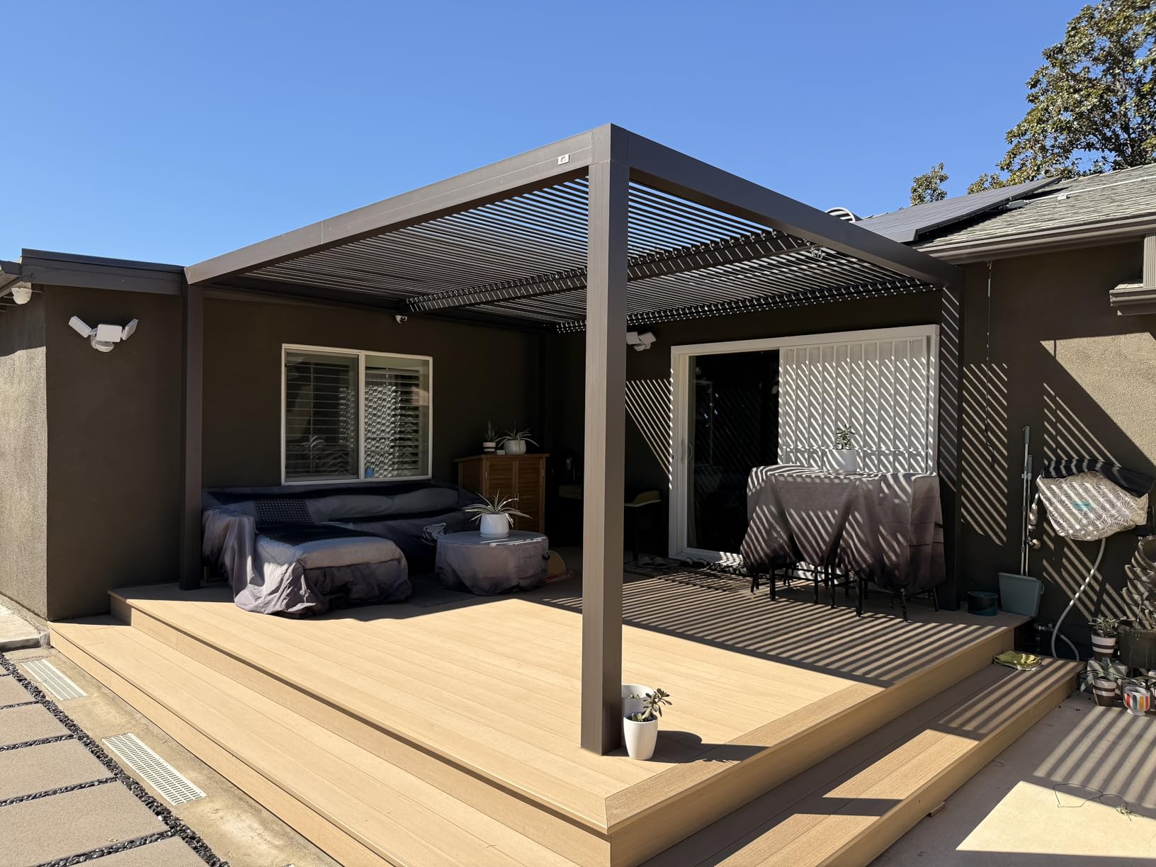 PURPLE LEAF Louvered Pergola 10' × 14' Outdoor Hardtop Gazebo Adjustable Aluminum Sun Shade for Deck Garden Backyard Patio Retractable Roof Canopy Bronze customer photo 1