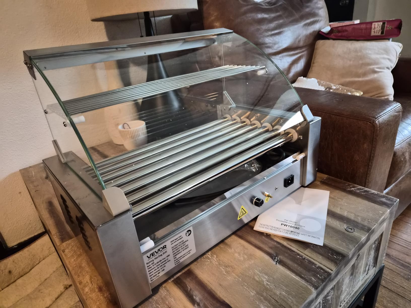 VEVOR Hot Dog Roller 5 Rollers 12 Hot Dogs Capacity, 750W Stainless Sausage Grill Cooker Machine with Dual Temp Control Glass Hood Acrylic Cover Bun Warmer Shelf Removable Oil Drip Tray ETL Certified customer photo 1