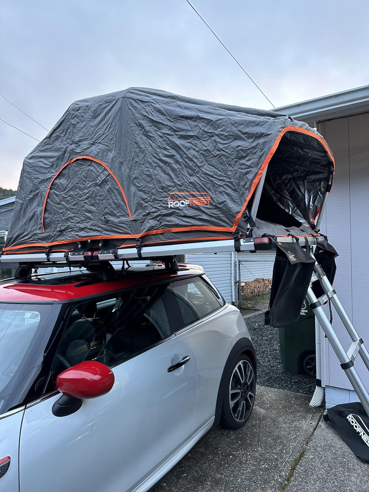 Roofnest Meadowlark Soft Shell Roof Top Tent for Car Camping and Overlanding, Lightweight, Waterproof, 2 Person Tent, Easy Assembly, Universal Mounting Brackets Included customer photo 1
