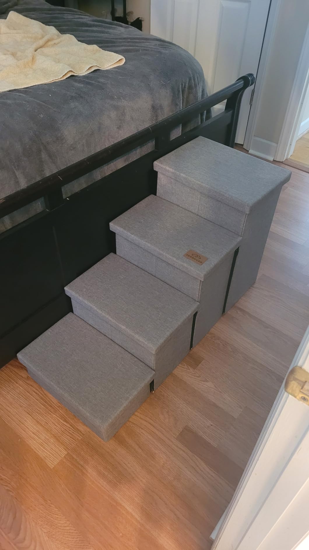 Zerbuger Wider Dog Ramp for High Bed with Storage 18