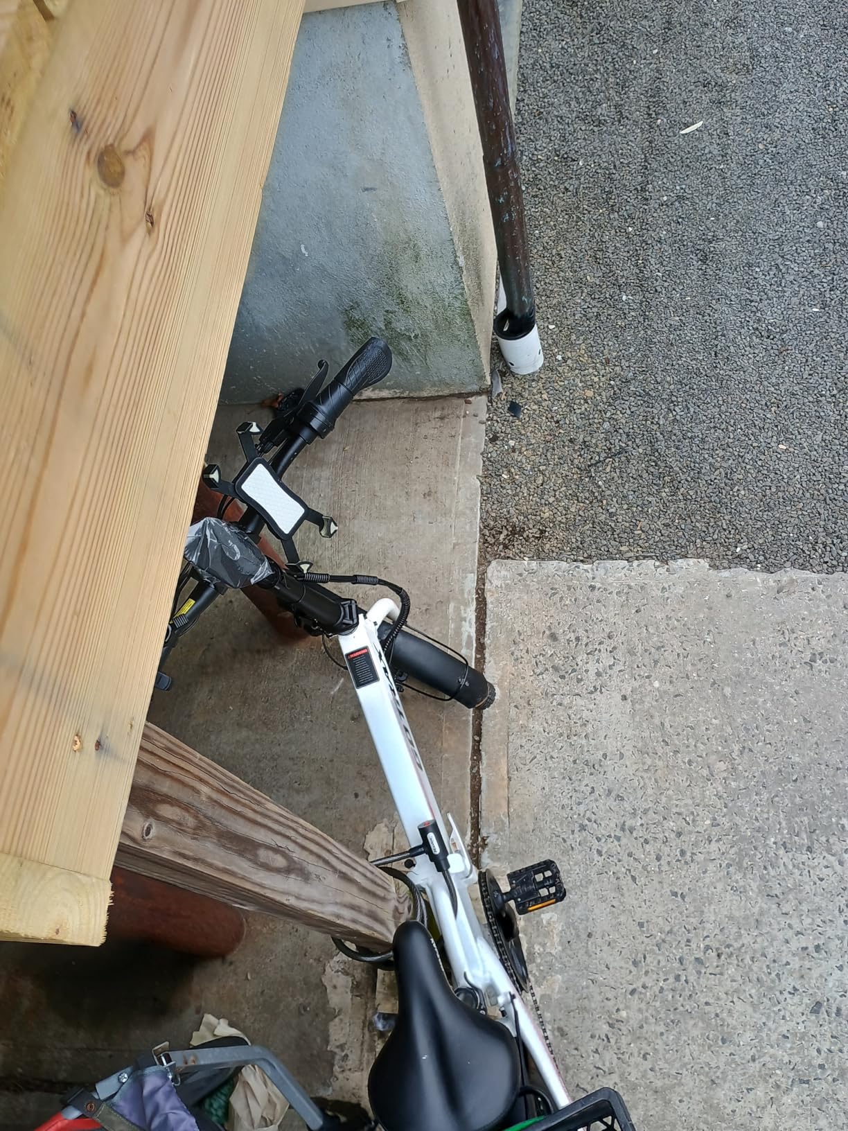 Gotrax 20-Inch Folding Electric Bike with 40-Mile Range, 48V Battery, Peak 500W, 20MPH, 5 Pedal-Assist Levels, LCD Display customer photo 1