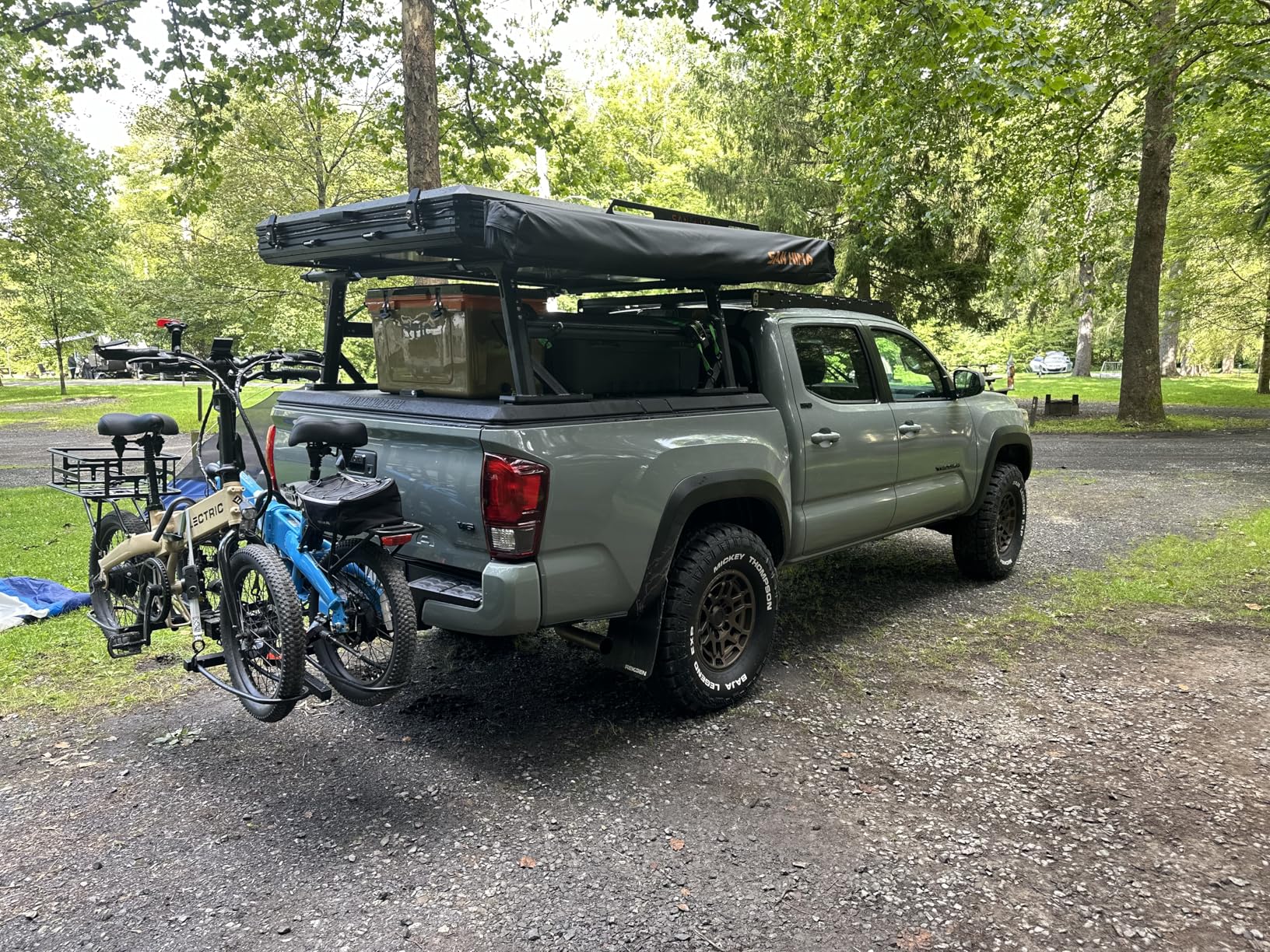 Sanhima Rooftop Tent Hard Shell - Hotham Lite Overland Aluminium Roof Top Tent 4.56