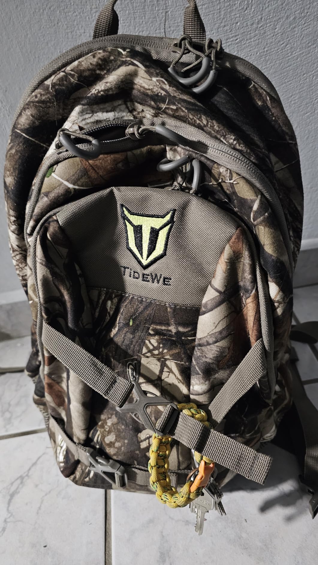 TIDEWE Hunting Backpack with Waterproof Rain Cover, 25L Hunting Pack, Durable Hunting Day Pack for Bow Rifle Gun customer photo 2