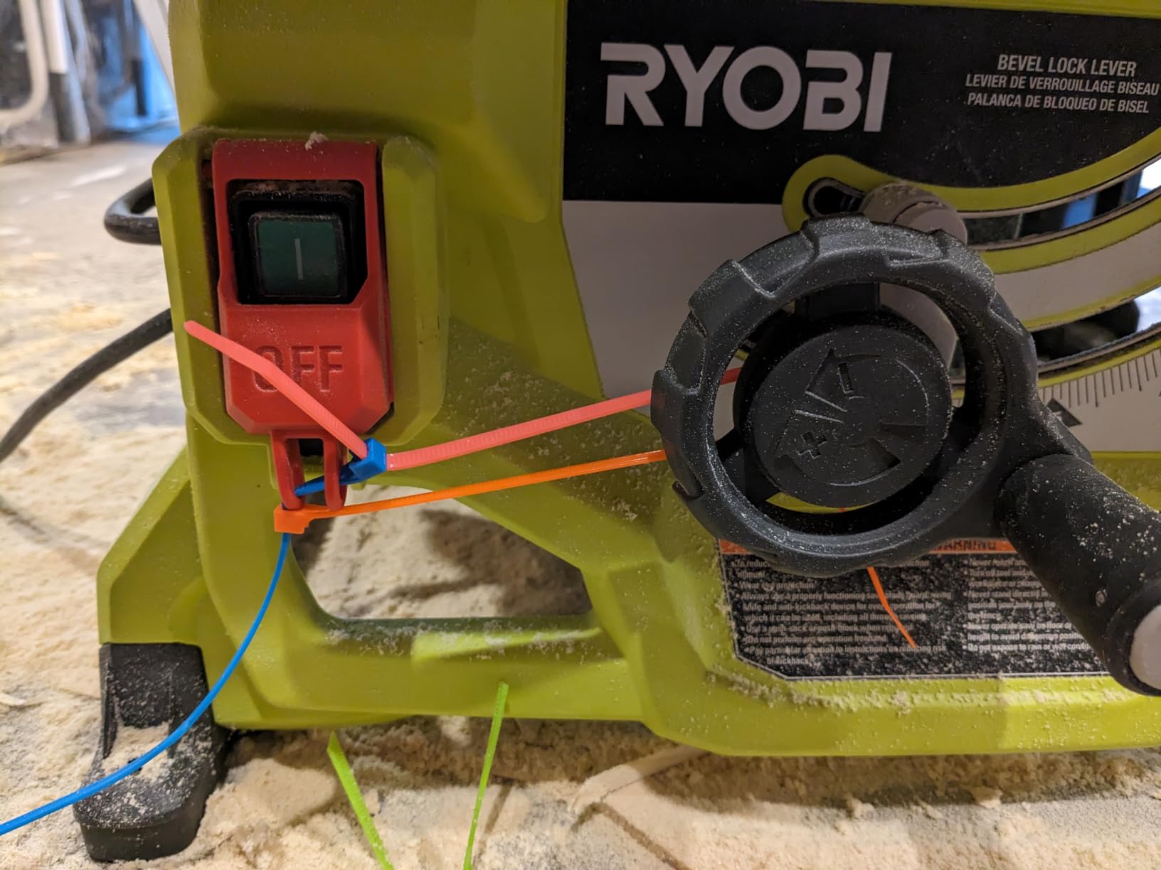 RYOBI ONE+ HP 18V Brushless Cordless 8-1/4 in. Compact Portable Jobsite Table Saw Kit with (2) 4.0 Ah Batteries and Charger customer photo 1
