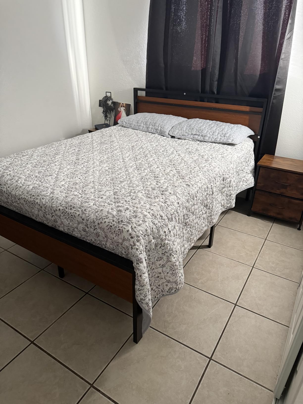 SHA CERLIN 14 Inch Queen Size Metal Platform Bed Frame with Wooden Headboard and Footboard, Mattress Foundation, No Box Spring Needed, Large Under Bed Storage, Non-Slip Without Noise, Black Oak customer photo 2