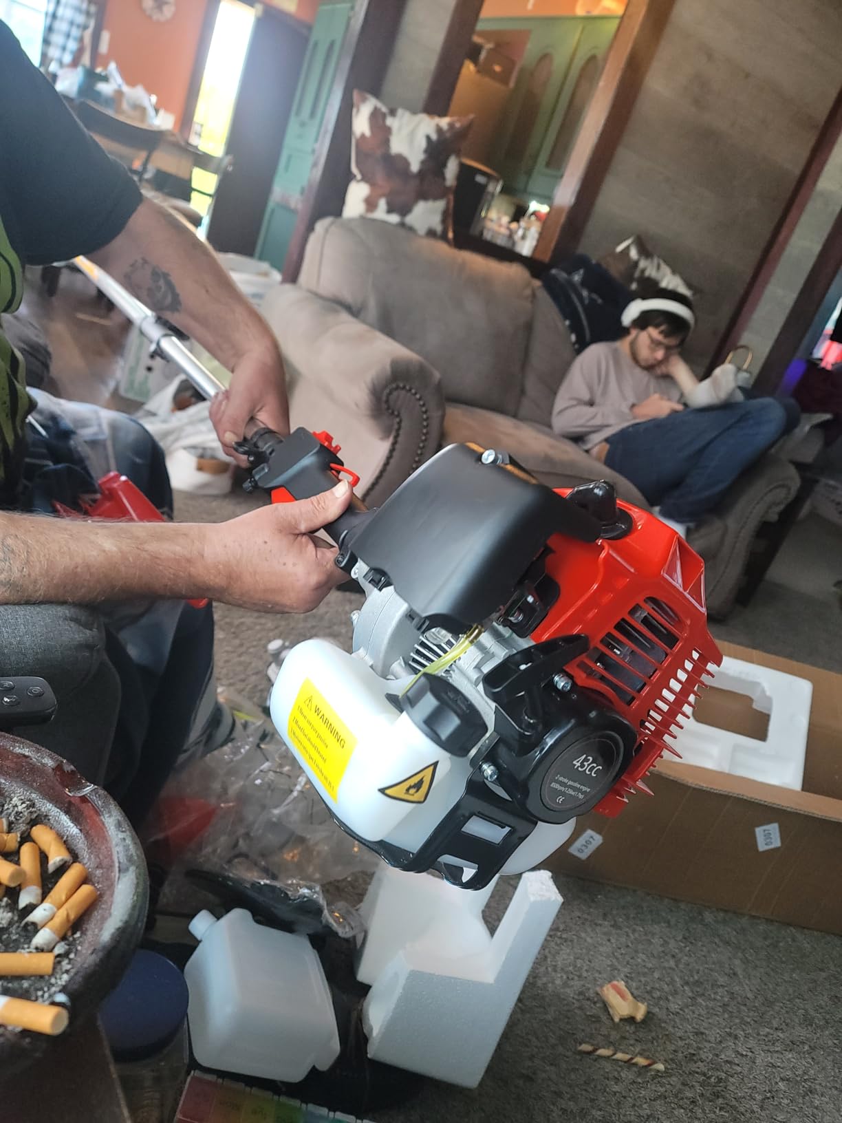 Gas Powered Edger Weed Eater 35.88CC 2 Blade Heads, 4 Stroke Cordless Lawn Edger Gas String Trimmer with Handle & Shoulder Strap for Garden Lawn Grass Trimmer customer photo 1