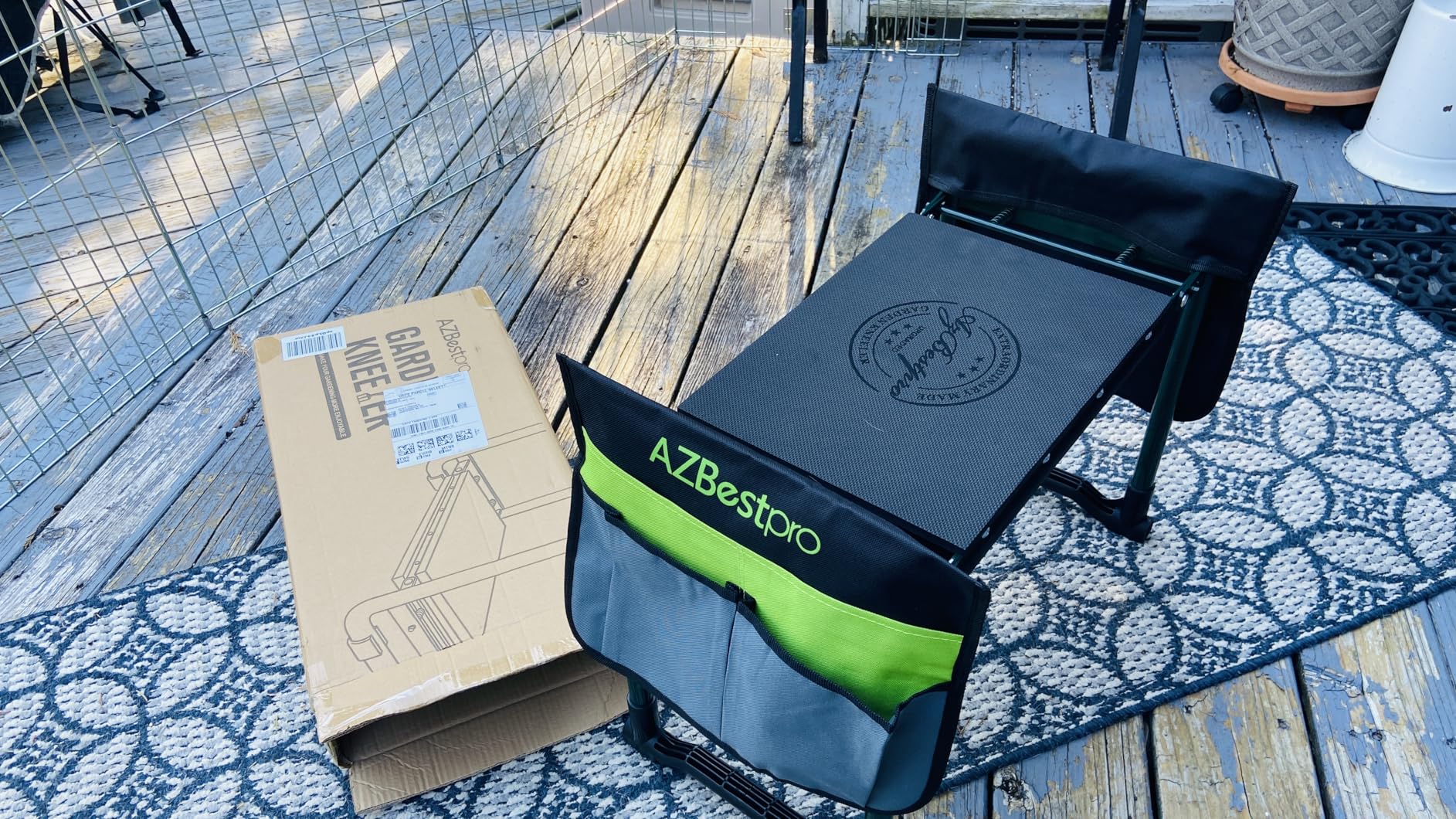Garden Kneeler and Seat Heavy Duty, Upgraded Foldable Gardening Stool - Widened to 10