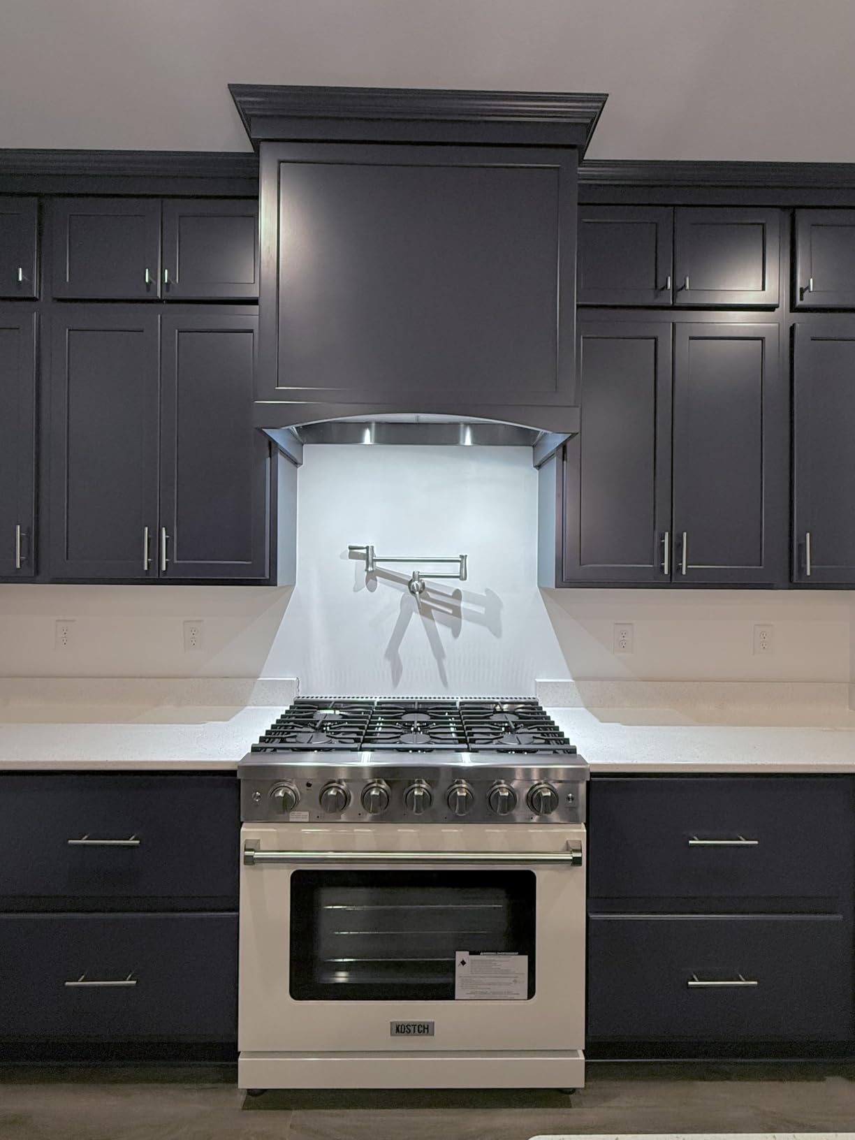 KOSTCH 36 inch Professional Freestanding Pro-Style Natural Gas Range or Liquid Propane Gas Range with 6 Burners, 6.0 cu.ft. Oven Capacity, in Stainless Steel - KOS-36RG03M (Stainless Steel) customer photo 1