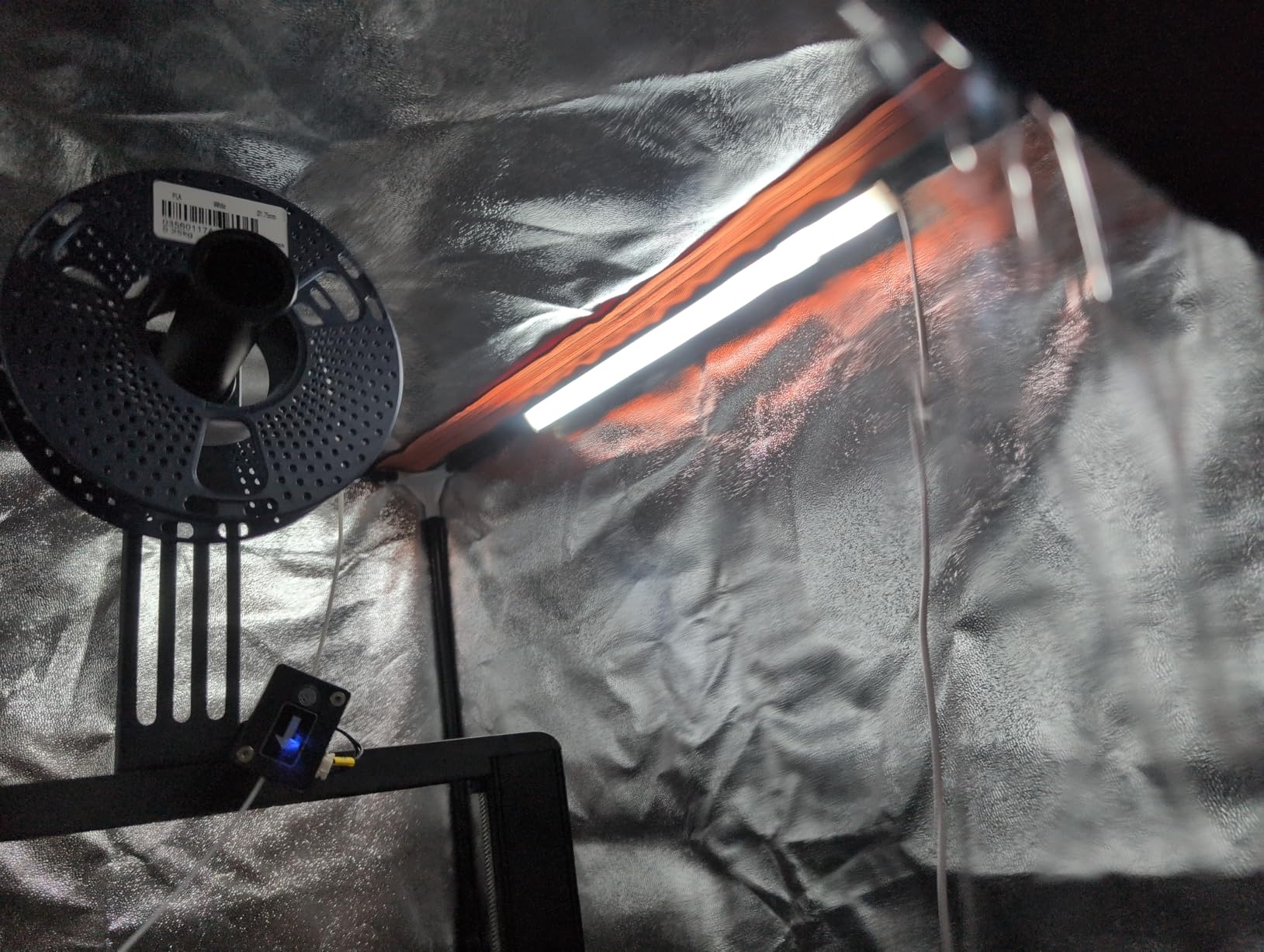 3D Printer Enclosure with LED Lighting, Fireproof Dustproof Tent Constant Temperature Protective Cover for Creality Ender 3 V3 SE/KE/Ender 3/Ender 3 Pro/Ender 3V2/Ender 3S1/Neo/Anycubic Elegoo, Medium customer photo 2