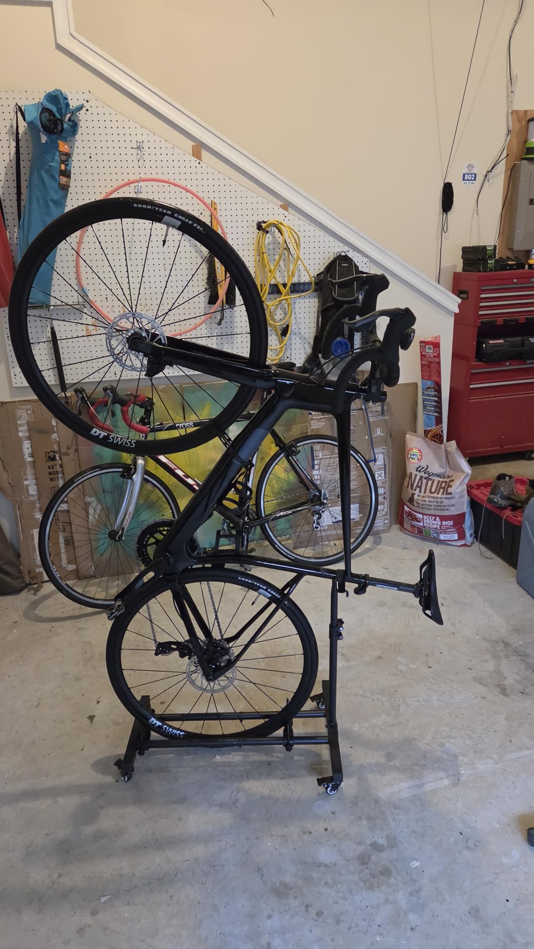 Sttoraboks Vertical Bike Stand, Freestanding Bike Rack Garage Storage Upright Bicycle Floor Stand Indoor Bike Holder with Adjustable Height for Garage & Apartment - for Wheels Sizes up to 29in customer photo 2