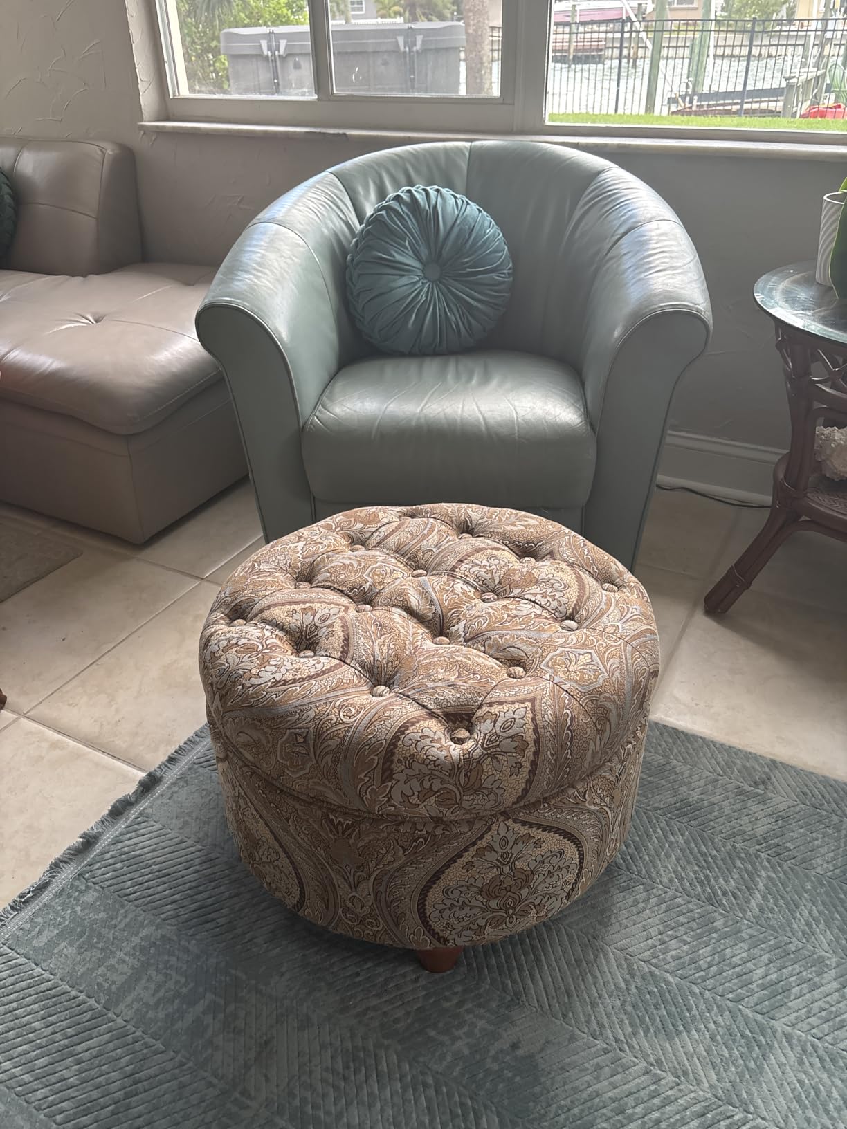 HomePop Home Decor | Large Button Tufted Velvet Round Storage Ottoman | Ottoman with Storage for Living Room & Bedroom, Loden Green Velvet, 28