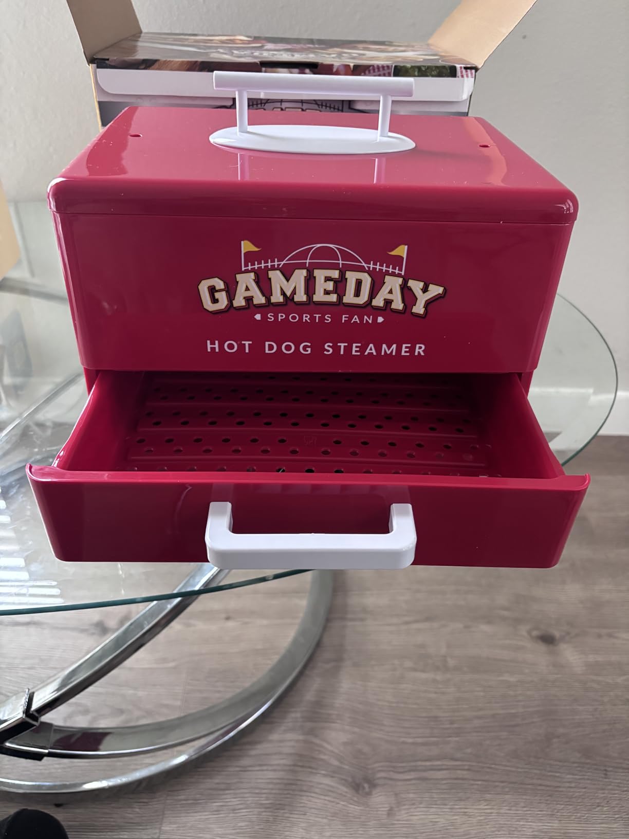 Nostalgia Game Day Hot Dog Steamer and Bun Warmer, Fits 20 Dogs and 8 Buns, Steams Pot Stickers, Veggies, Potatoes, and Other Appetizers or Toppings customer photo 1