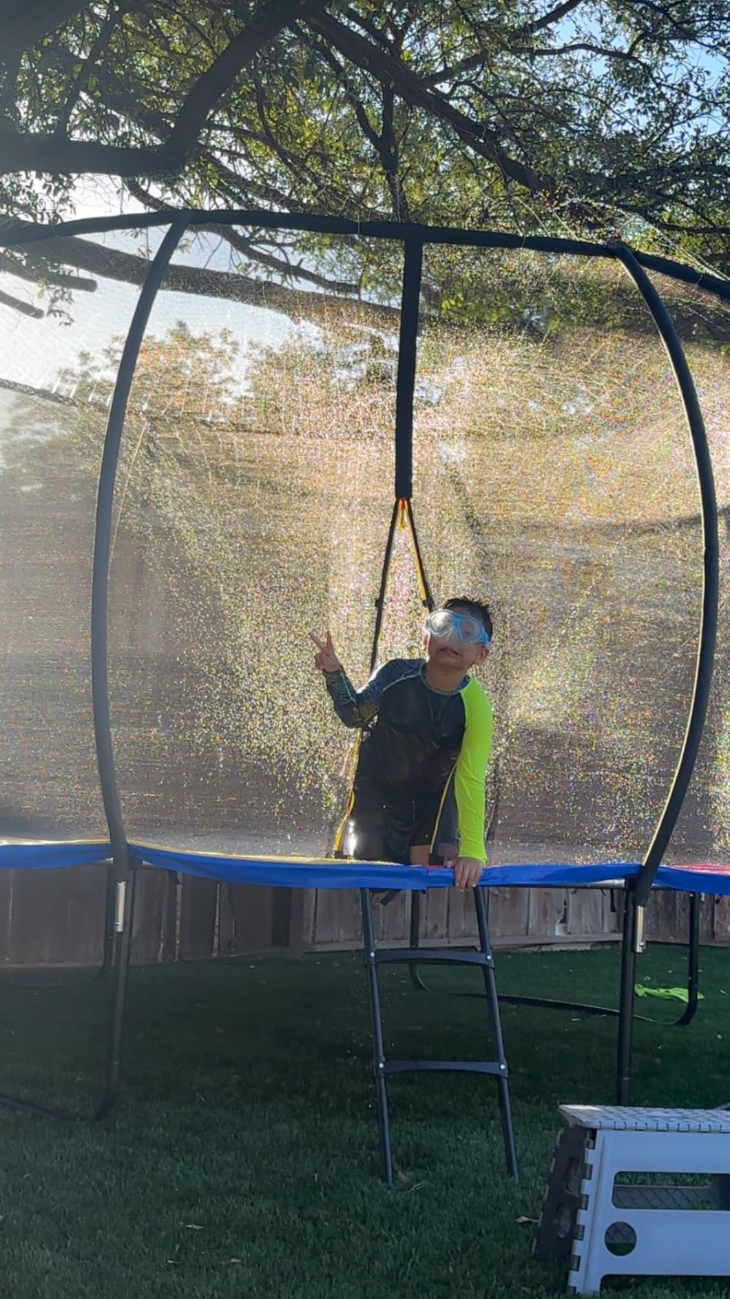 JoyBerri Trampoline Outdoor - Upsurge ASTM Certified Safe Trampoline with Enclosure Net, Ladder, Sprinkler & LED Lights customer photo 2