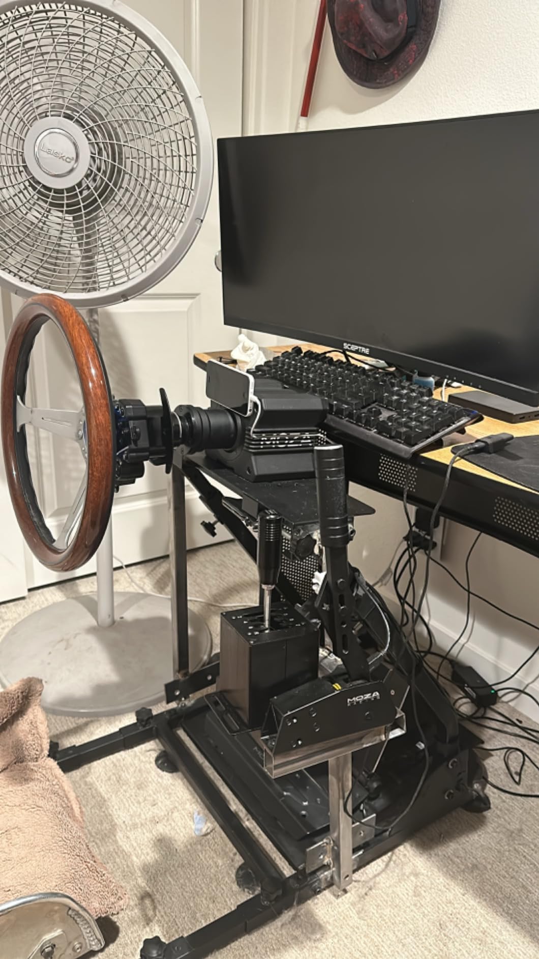 CNRAQR PC USB Simulator Shifter 7+R H Gear Shifter with Desk/Chair Mount Bracket Plate for Gear shift PC Windows Steering Compatible with Logitech G29/G27/G25/G920, T300RS/GT Wheel customer photo 1