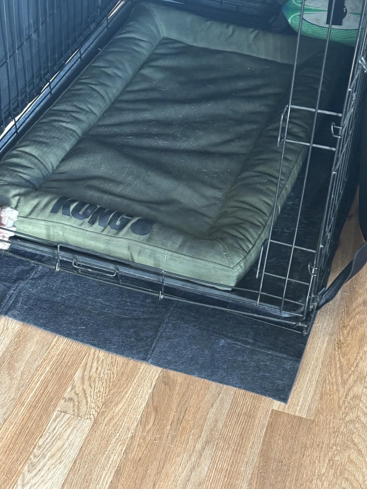Kennel Pad Dog Crate Mat Liner, Absorbs Urine, Waterproof, Non-Slip, Washable Puppy Pee Pad for Kennel Training - Under Pet Cage to Protect Floors, Thin Cut to Fit Design (42