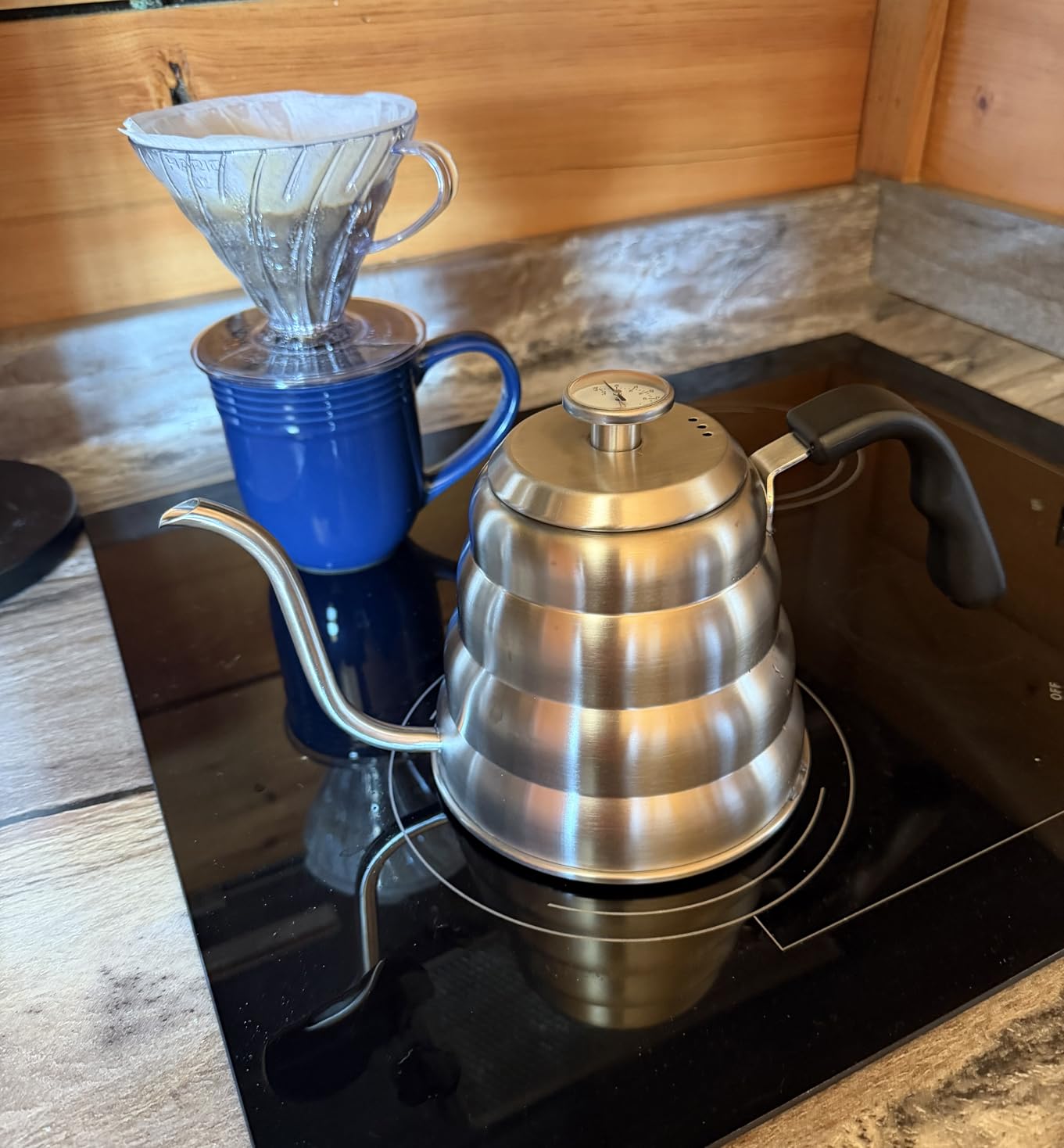 Gooseneck Kettle for Manual Drip Coffee & Tea 40oz Stainless Steel Pour Over Coffee Kettle with Thermometer Tea Kettle for Stovetop, 1200ml, 6 Cup, Silver, 1Pack customer photo 1