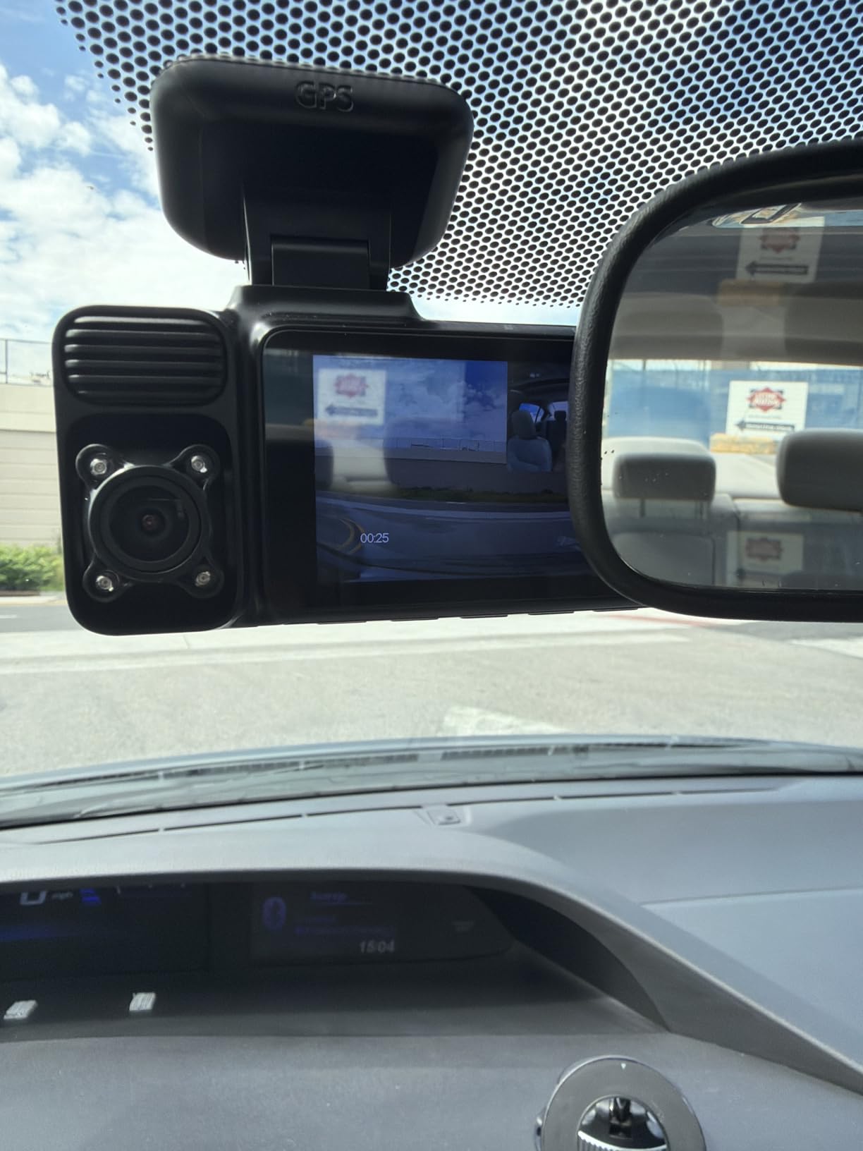 REDTIGER F17 4K 3 Channel Dash Cam, STARVIS 2 IMX675 HDR, 2160P+1080P+1080P Front Inside and Rear Triple Car Camera with 64GB Card, 5.8GHz WiFi GPS, IR Night Vision, G Sensor, WDR, Parking Mode customer photo 2
