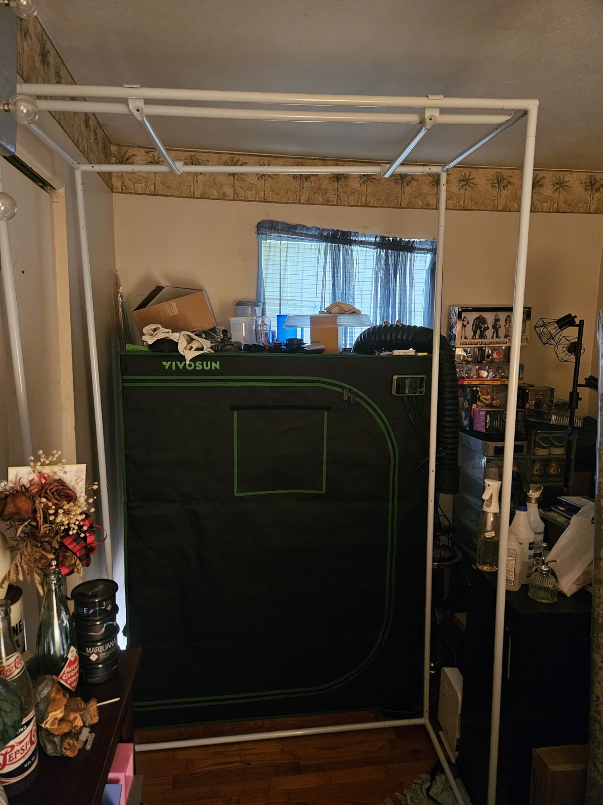 Gorilla Grow Tent 2x4 Fixed Height Indoor Grow Tent, 6'11