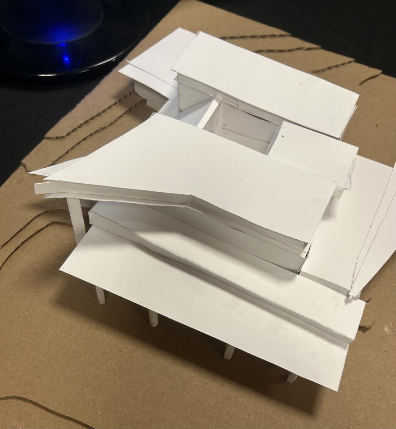 WORKLION Guillotine Paper Cutter A4 - Heavy Duty Paper Trimmer with Safety Guard, 15 Sheets Capacity, Precision Guillotine Cutter for Cutting Paper, Card, Photos, Vinyl and More with Ease. customer photo 2