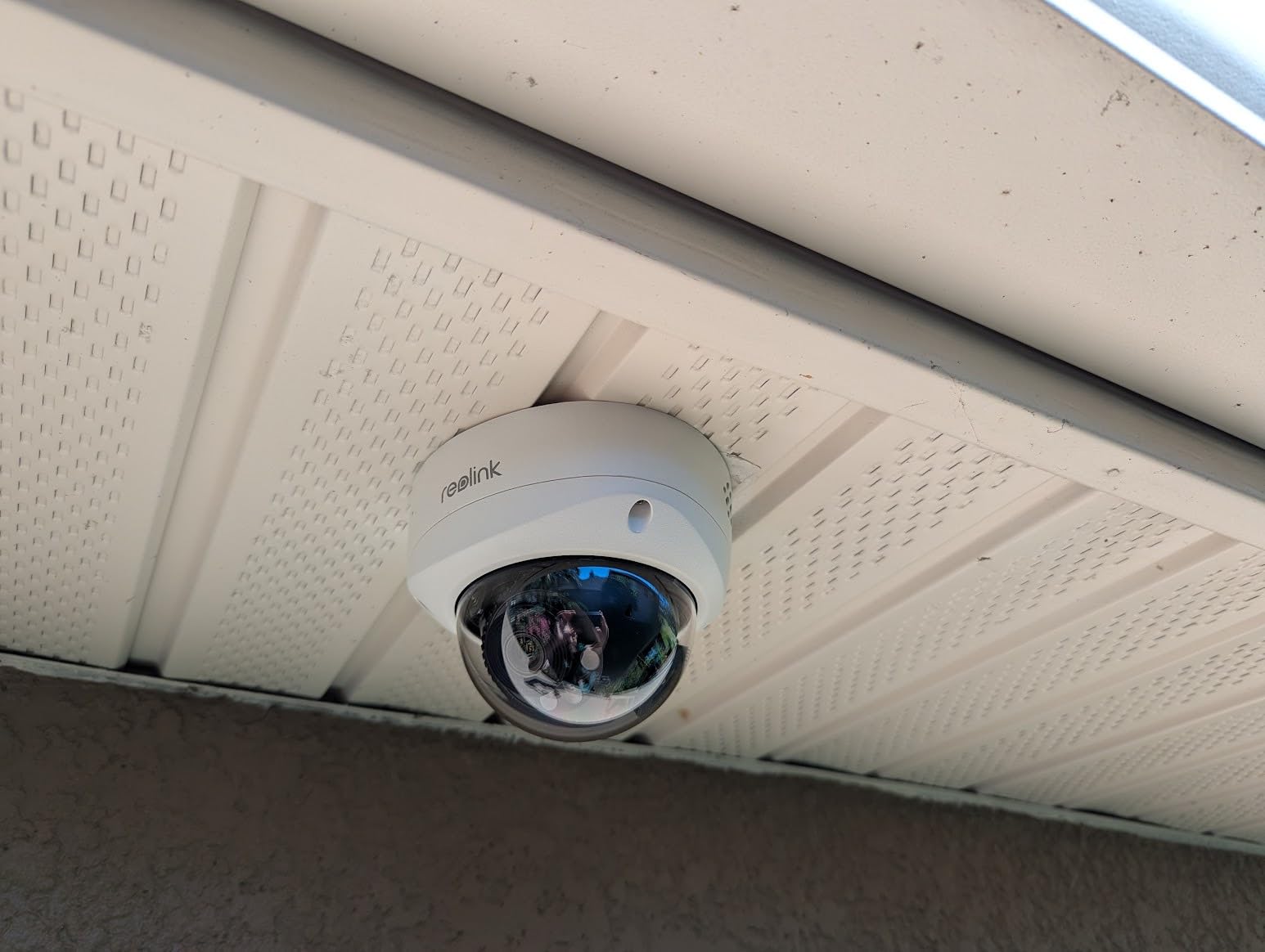 REOLINK 4K 8MP 180° Dual-Lens PoE IP Camera, IK10 Vandal-Proof, Person/Vehicle/Animal Detection, Spotlight Color Night Vision, 2 Way Talk, IP67 Weatherproof, No PT Supported, Duo 2V PoE customer photo 2