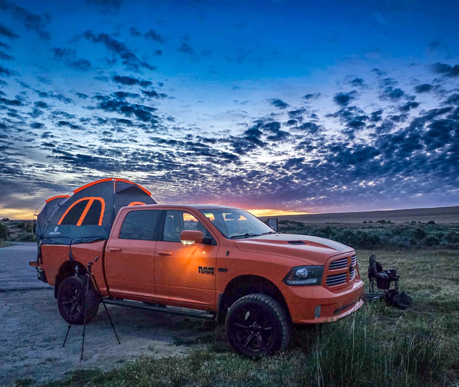 Umbrauto Truck Bed Tent with Awning: 6.4-6.7FT PU3000mm Waterproof Tailgate Pickup Truck Tents, Easy Set-up for 2 Person, Fits Full Size Short Bed, Chevy, Dodge, Ford, GMC, Green customer photo 1