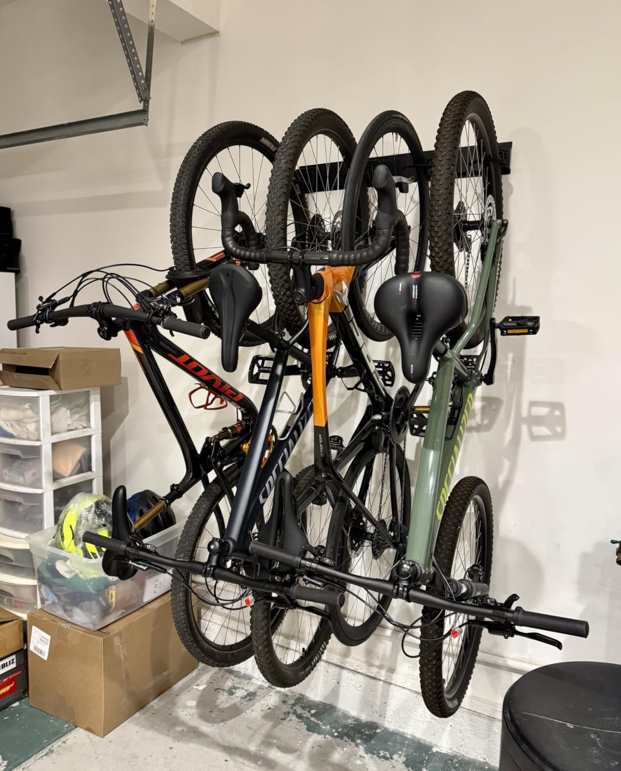 Housolution Bike Storage Rack 48Inch for 6 Bikes + 5 Helmets, 500lbs Capacity, Heavy Duty Steel Bicycle Wall Mount Hanger for Garage Storage, Bike Hooks, Bicycle Storage, Bike Wall Mount, Black customer photo 1