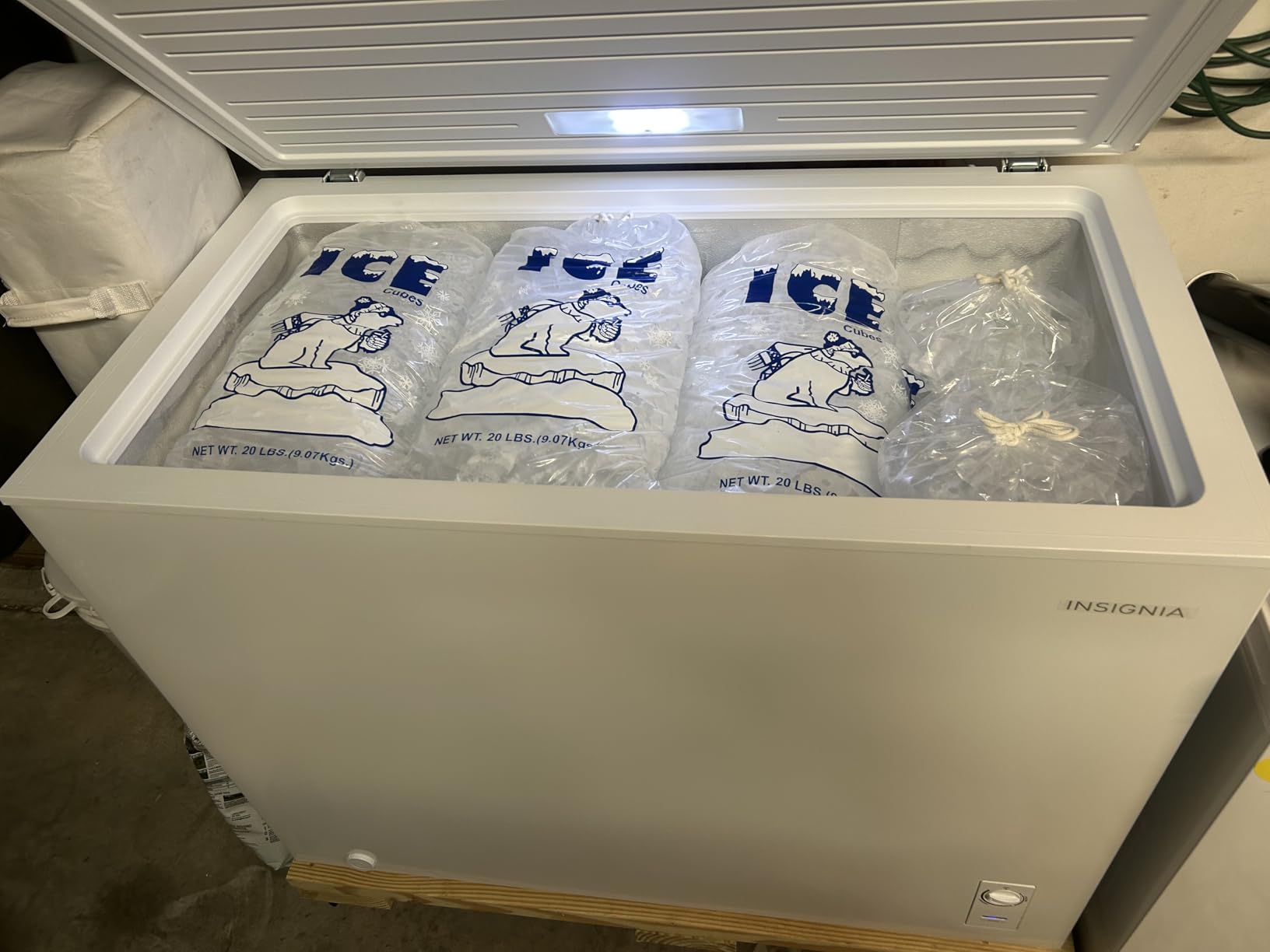 Coolake Commercial Ice Maker Machine 450lbs with 360lb Large Storage, 22 Inch Full Cube Air Cooled Stainless Steel Freestanding Ice Machine for Restaurant Church Hotel, DOE ETL Listed customer photo 2