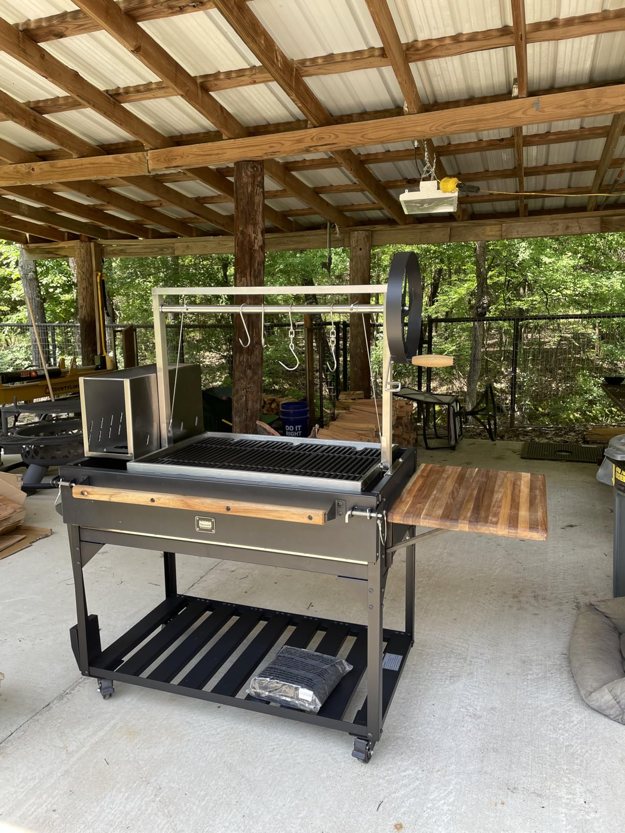 Backyard Discovery Argentine Santa Maria Heritage Wood Fire & Charcoal BBQ Grill with Adjustable Grill Grates, Fire Bricks, Heavy-Duty Steel, S-Hooks, Acacia Wood Table customer photo 2