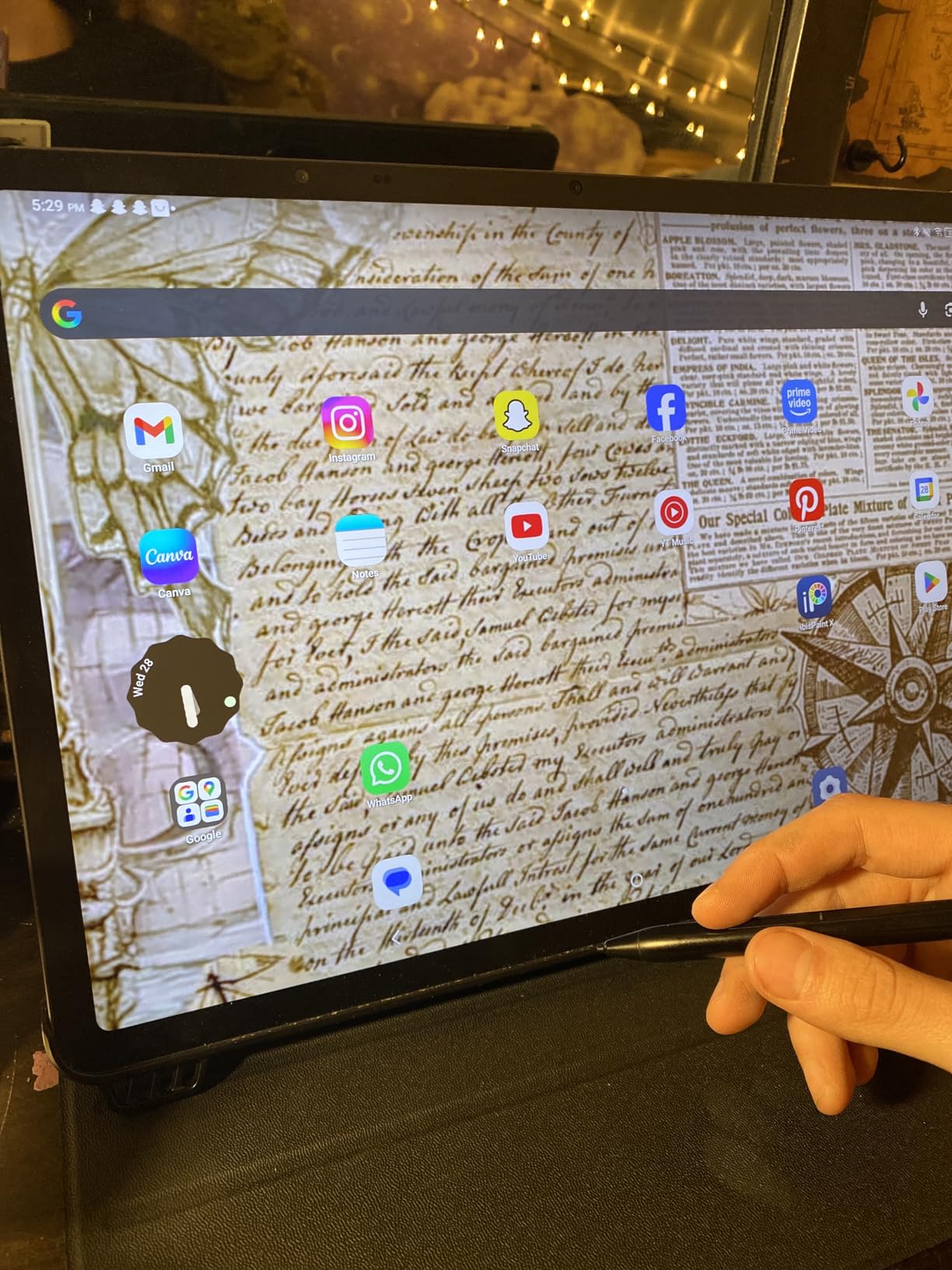 UGEE Pad 8GB+256GB Fun Drawing Pad,14.25''Standalone Drawing Tablet with No Computer Needed,2.4K Ultra HD Large Screen with Full-Laminated Screen,Android 14 ipad Drawing Stand for 10000mAh+27W Battery customer photo 2