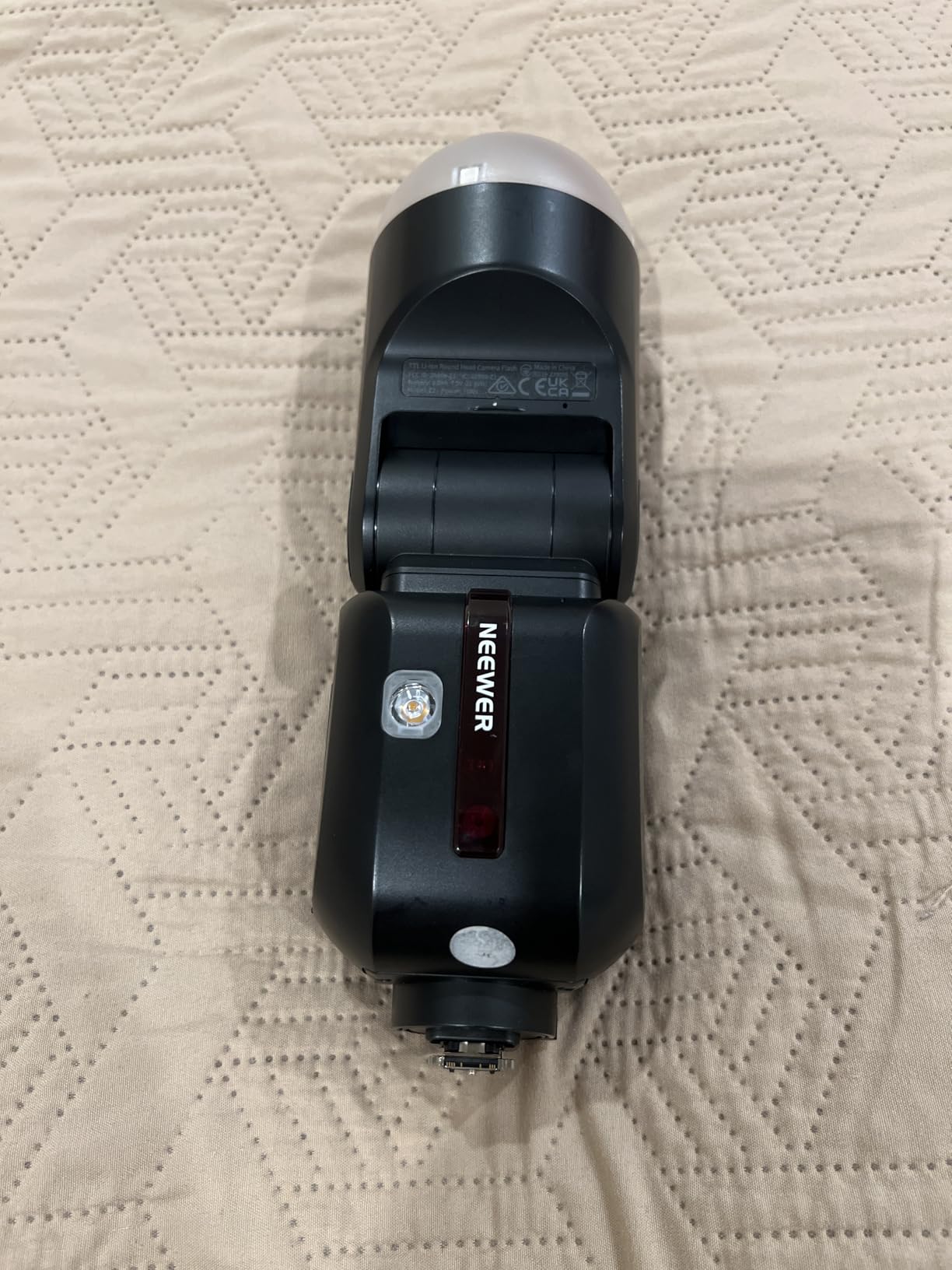 NEEWER Z2-N 2.4G TTL Round Head Flash Speedlite Compatible with Nikon Cameras, 76Ws 1/8000s HSS with Diffuser, 2 Modeling Lamps, 3000mAh Battery customer photo 2