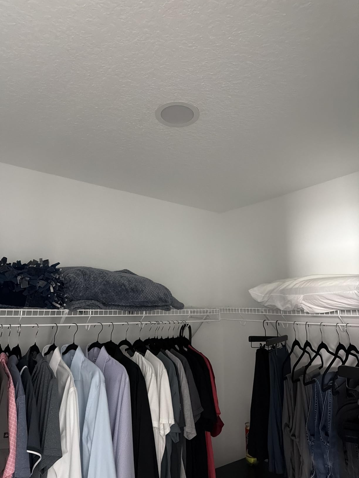 HALO HLB 6 in LED Recessed Lighting Canless Dimmable Wet Location Selectable Lumens and Selectable Color 27/30/35/40/5000K Indoor Outdoor Soffit Ceiling Downlight HLB6LSFS5 customer photo 1
