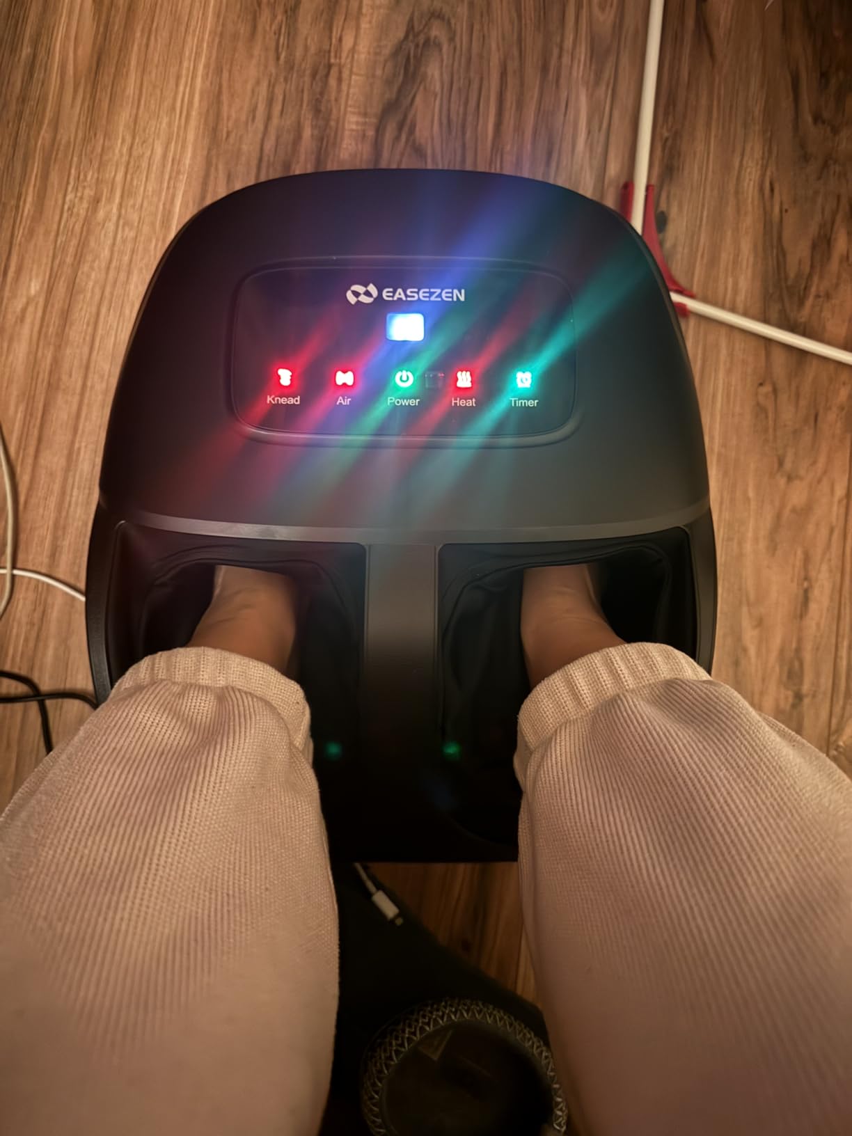 EaseZen Foot Massager Machine with Heat, Shiatsu Foot Massager with Remote, 2026 Upgraded Deep Kneading, for Plantar Fasciitis, Neuropathy, Up to Foot Size 14 customer photo 2