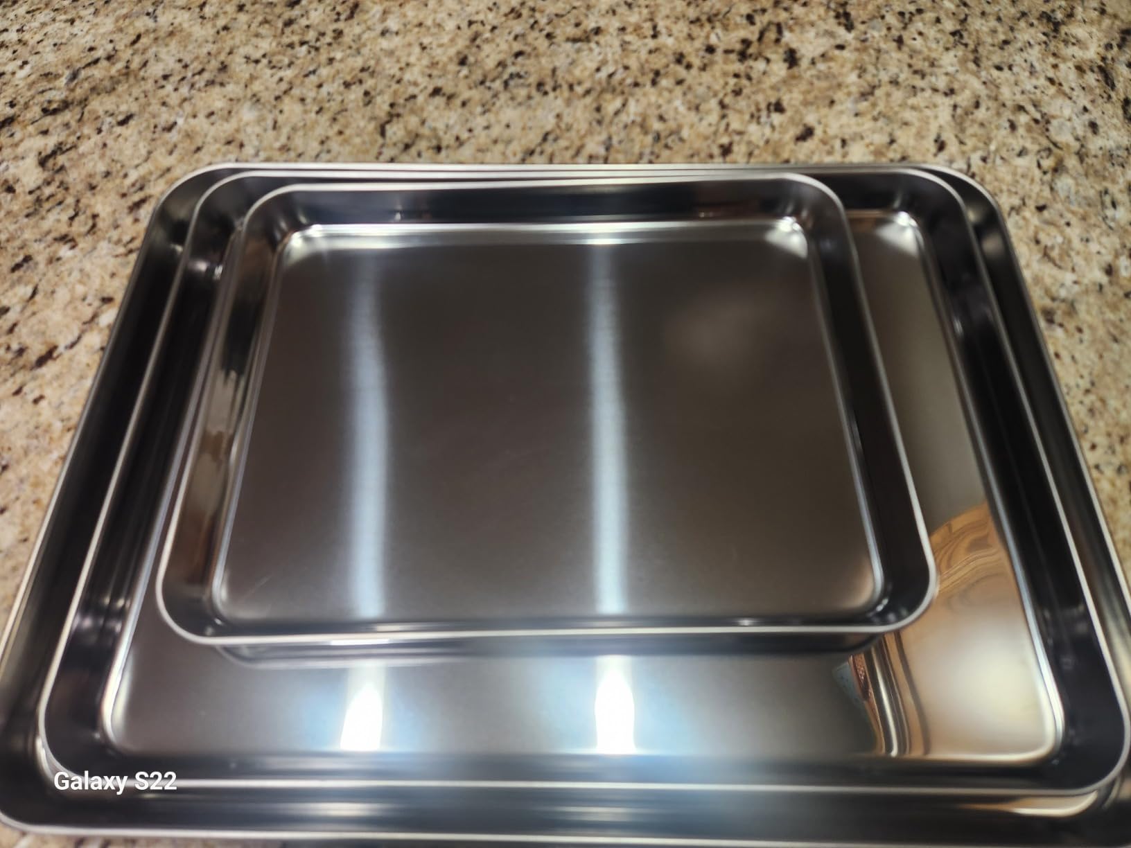 Baking Sheet Set of 3, Commercial Grade Stainless Steel Cookie Sheets for Baking, 12/16/17.5 Inch, Thicker and Firmer Baking Pans Set, Rust and Warp Resistant and Nonstick, Nontoxic and Heavy Duty and Easy Clean customer photo 2