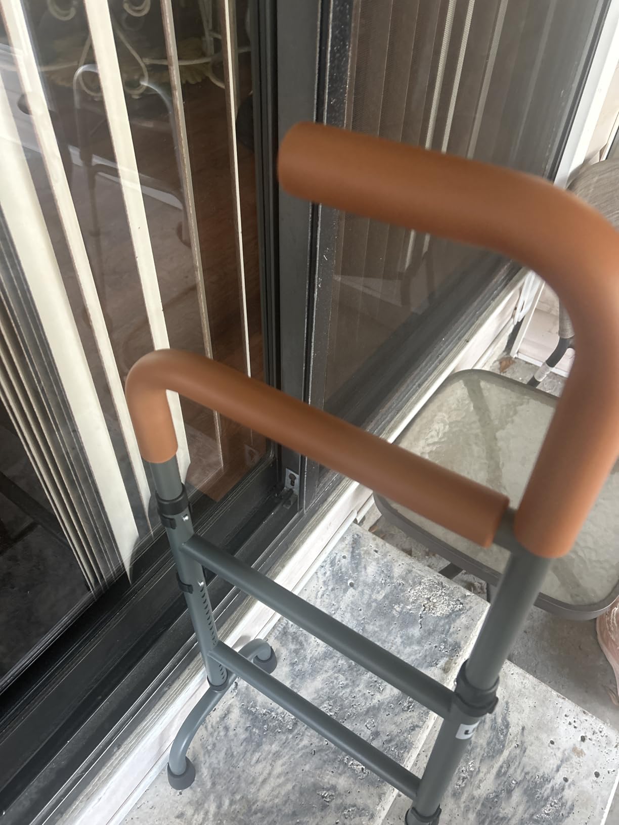 20-Level Adjustable Stair Climbing Assist Cane & Elderly Stair Lift Assist with Anti-Slip Handle & Stabilizing Feet, 300lbs Capacity for Seniors, Standard Steps-Patent Pending customer photo 2