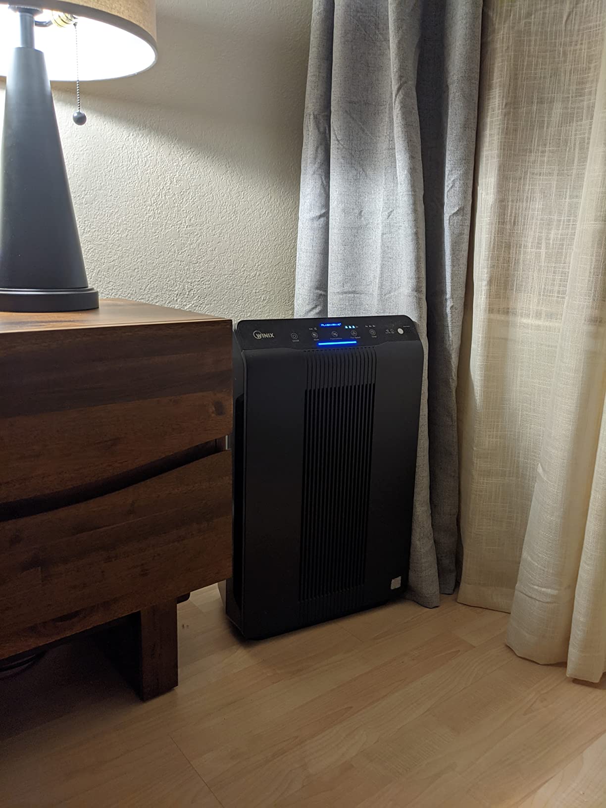 WINIX 5520 Air Purifier for Home Large Room Up to 1882 Ft² in 1 Hr With Air Quality Monitor, True HEPA, High Deodorization Carbon Filter and Auto Mode, Captures Pet Allergies, Smoke, Dust. customer photo 1