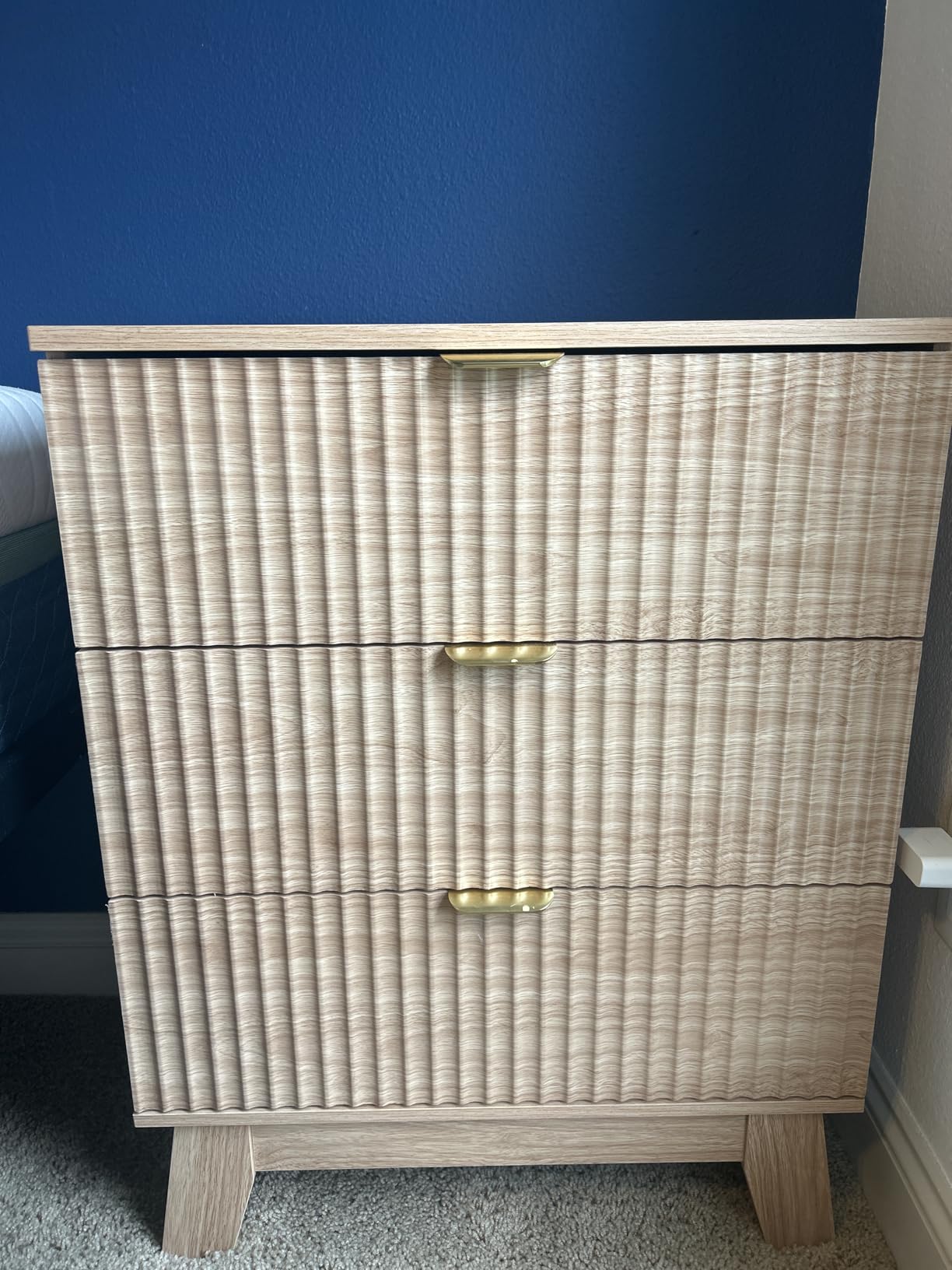 Xixini Fluted Nightstand, 24