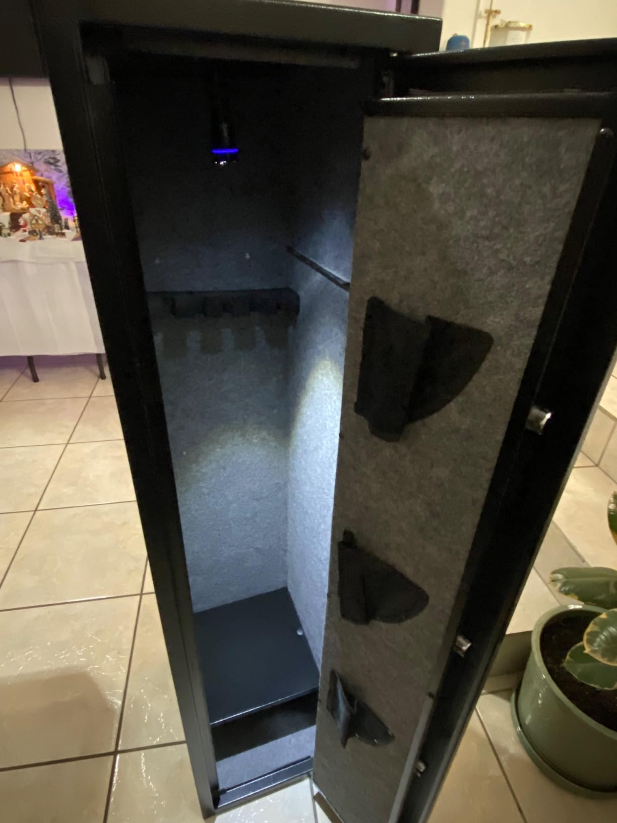 KAER 15 Gun Safe Assembled - Fingerprint Biometric Gun Safe for Rifles and Pistols, Long Rifle Safe Large Gun Cabinet for Shotguns with Digital Keypad, Removable Gun Racks, Pistol Pockets customer photo 1