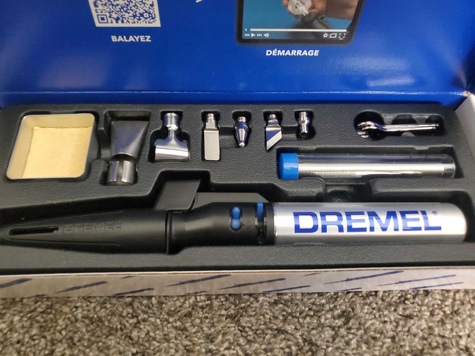 Dremel VersaTip Precision Butane Torch - Long Lasting Cordless Soldering Iron - Perfect for Pyrography, Paint Removal, & Heat Embossing (2000-7) customer photo 1