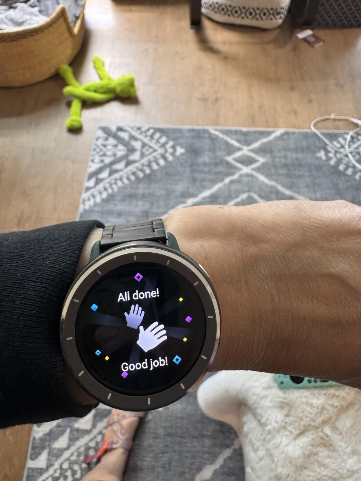 Garmin vívoactive® 6 Health and Fitness GPS Smartwatch - AMOLED Display, Up to 11 Days Battery, Metallic Pink Dawn with Matching Band customer photo 2