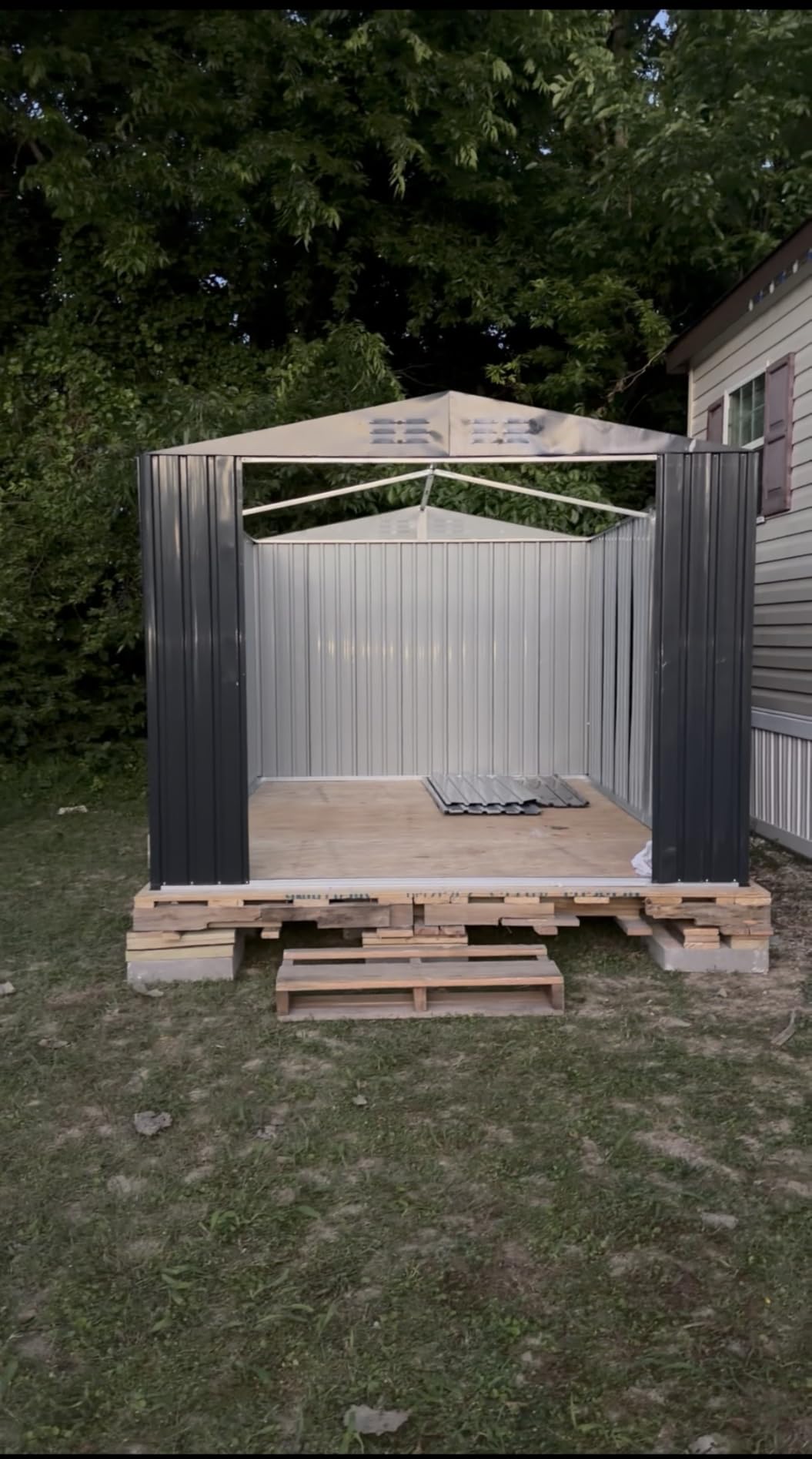 Polar Aurora 8 x 12 FT Outdoor Storage Shed, Metal Garden Shed with Updated Frame Structure, Tool Sheds for Backyard Garden Patio Lawn Black customer photo 2