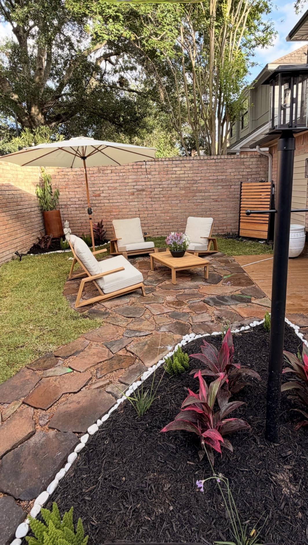 Best Choice Products 10ft Solar Polyester LED Lighted Patio Umbrella w/Tilt Adjustment and UV-Resistant Fabric - Beige customer photo 1
