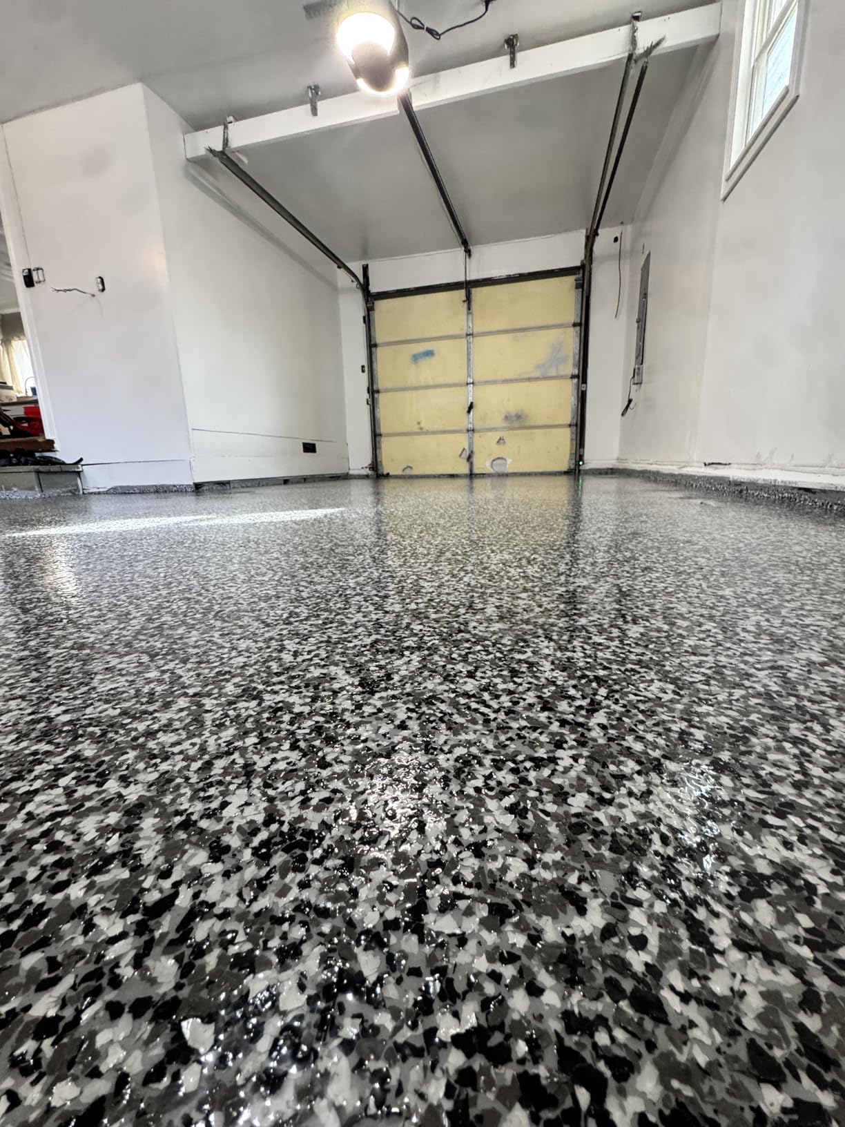 DWIL Garage Floor Epoxy Kit, Garage Floor Paint with Tools, Epoxy Coating for Concrete - High Gloss, Water-based, Low Odor - 1 Car Kit, Light Gray customer photo 1