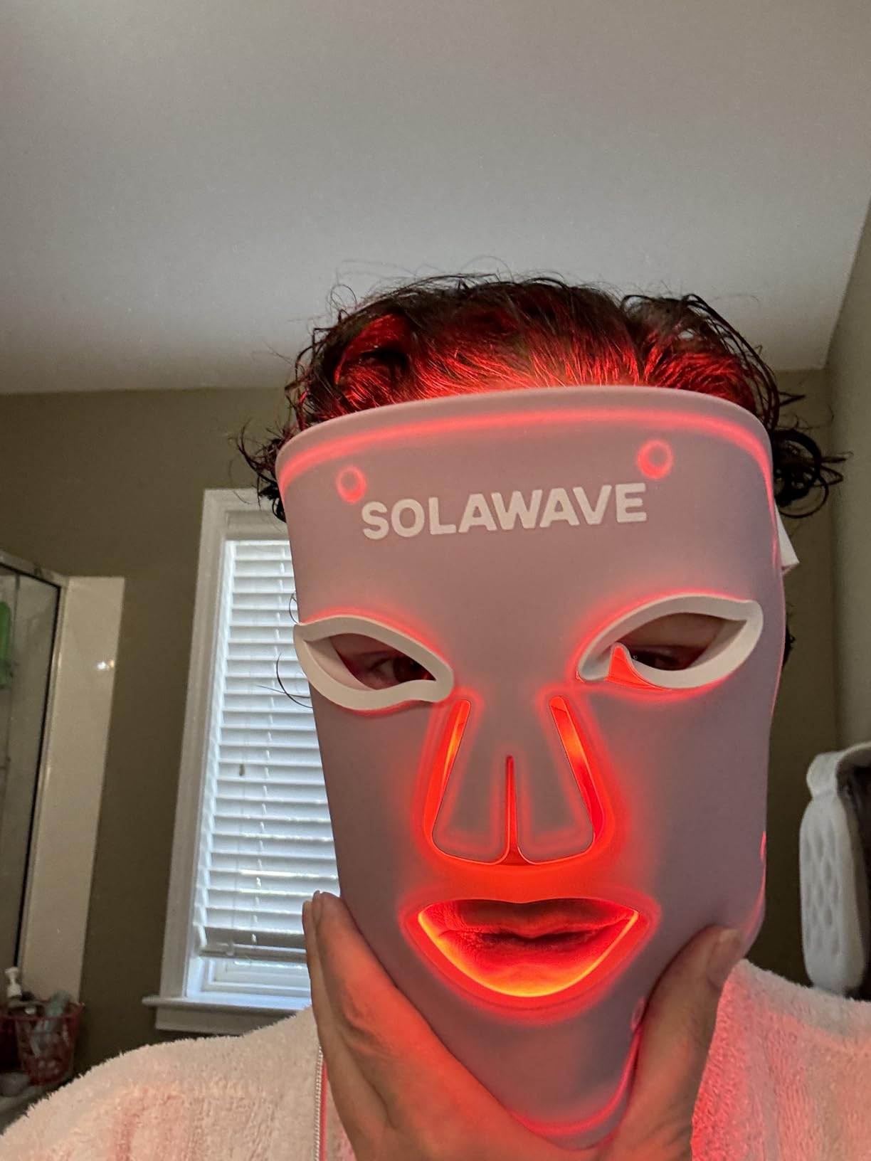 Solawave LED Light Therapy Face Mask | Red, Deep Red, Near Infrared & Amber LED Lights | Hands-Free Skincare Mask for At-Home Use | 3-Minute Sessions | Visibly Reduces Fine Lines & Wrinkles customer photo 1