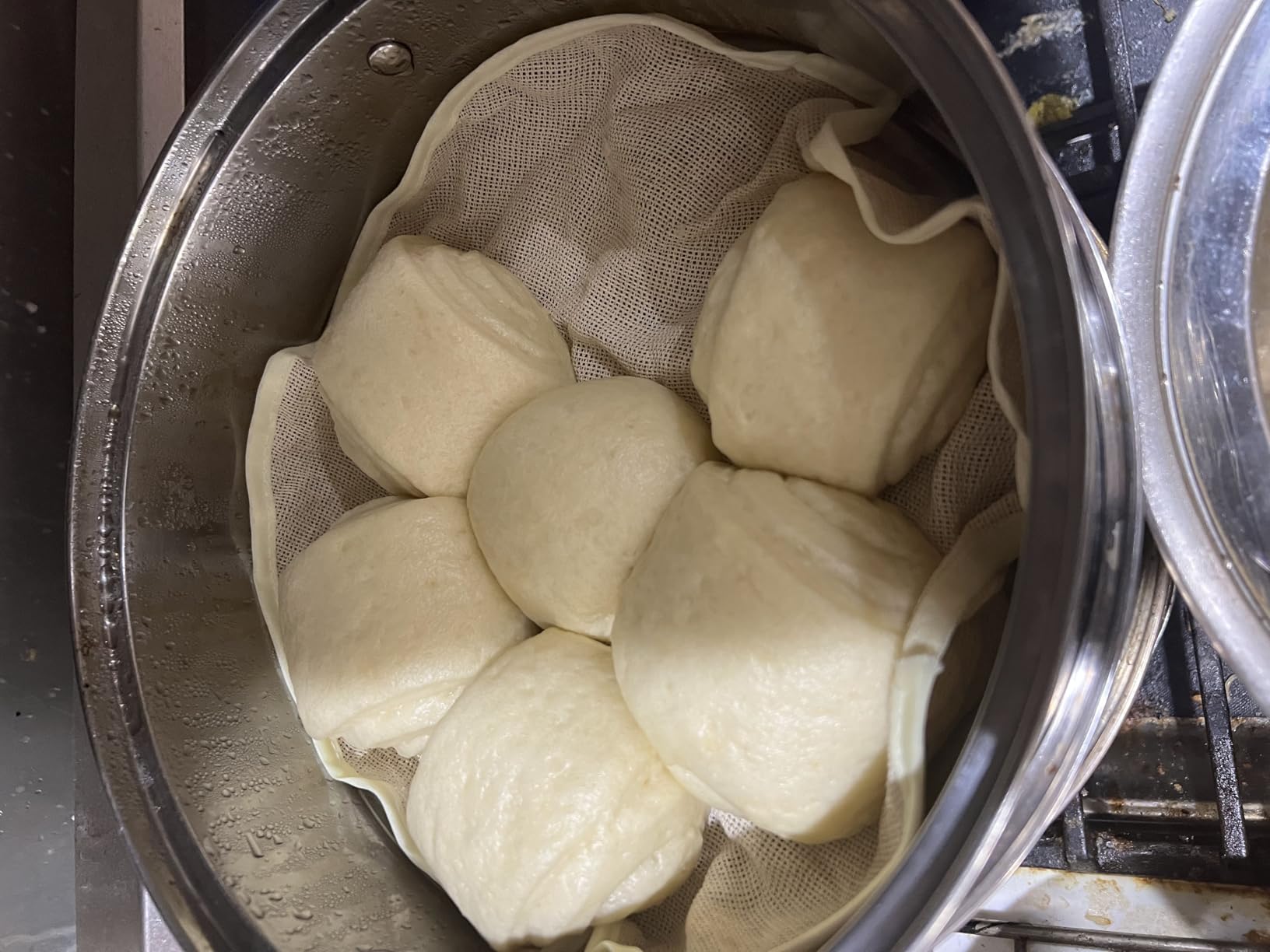 Stand Mixer, CUSIMAX Kitchen Mixer with Digital Switch Control, 650W - 5-Quart Bowl, Tilt-Head Dough Mixer customer photo 1