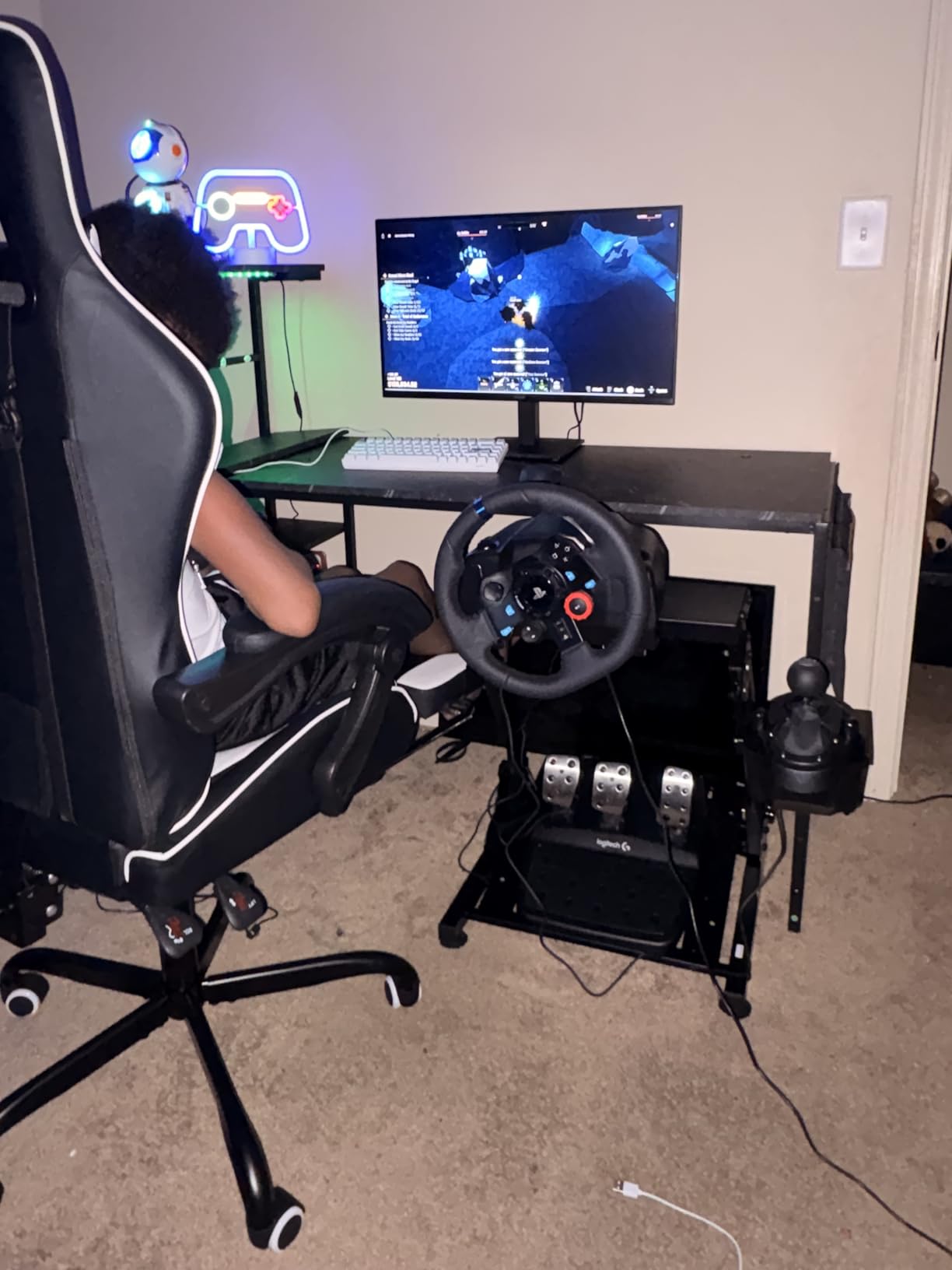 VEVOR Racing Wheel Stand, Adjustable & Foldable Simulator Stand for Logitech G29 G27 G920 G923, Thrustmaster T300RS T300GT T248 TS-PC TSXW Gaming Cockpit, Pedals Simulator NOT Included customer photo 2