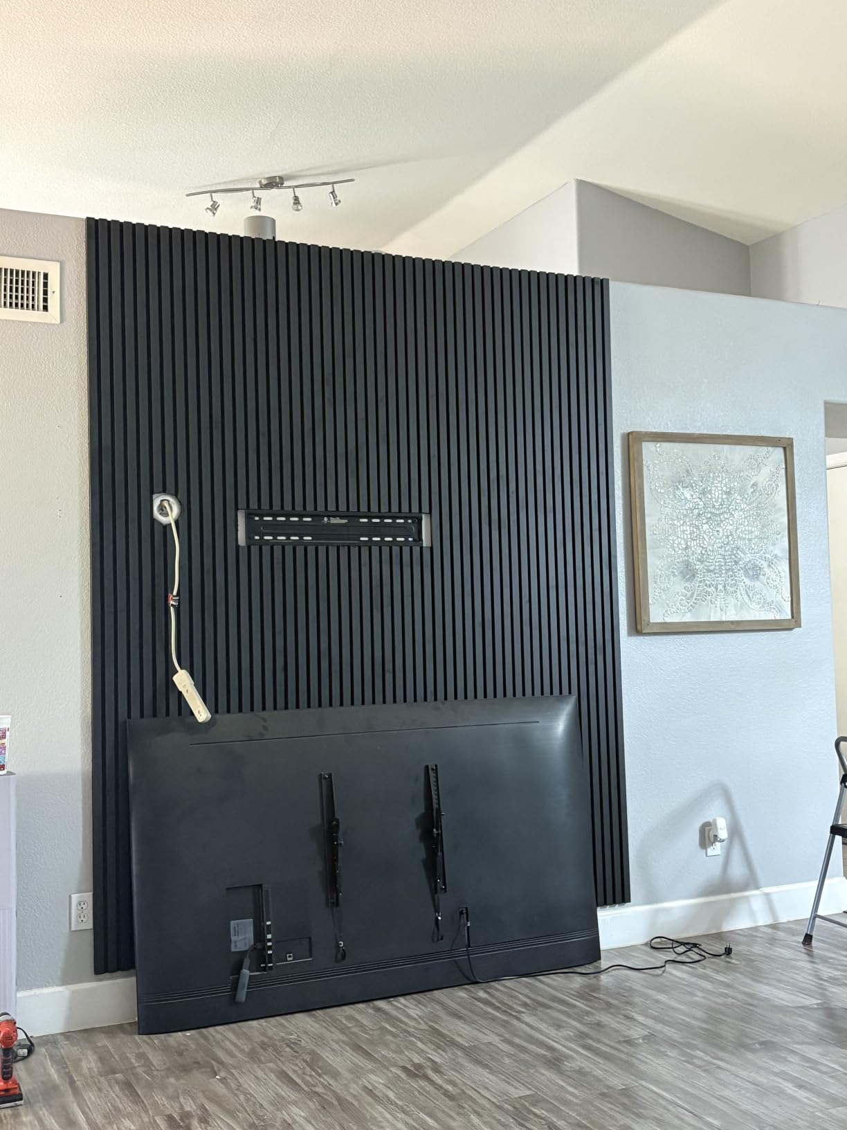 Art3d 6-Piece Wood Slat Acoustic Panels for Stylish Decor and Noise Reduction, 3D Textured Panel for Ceiling and Wall, Walnut customer photo 1