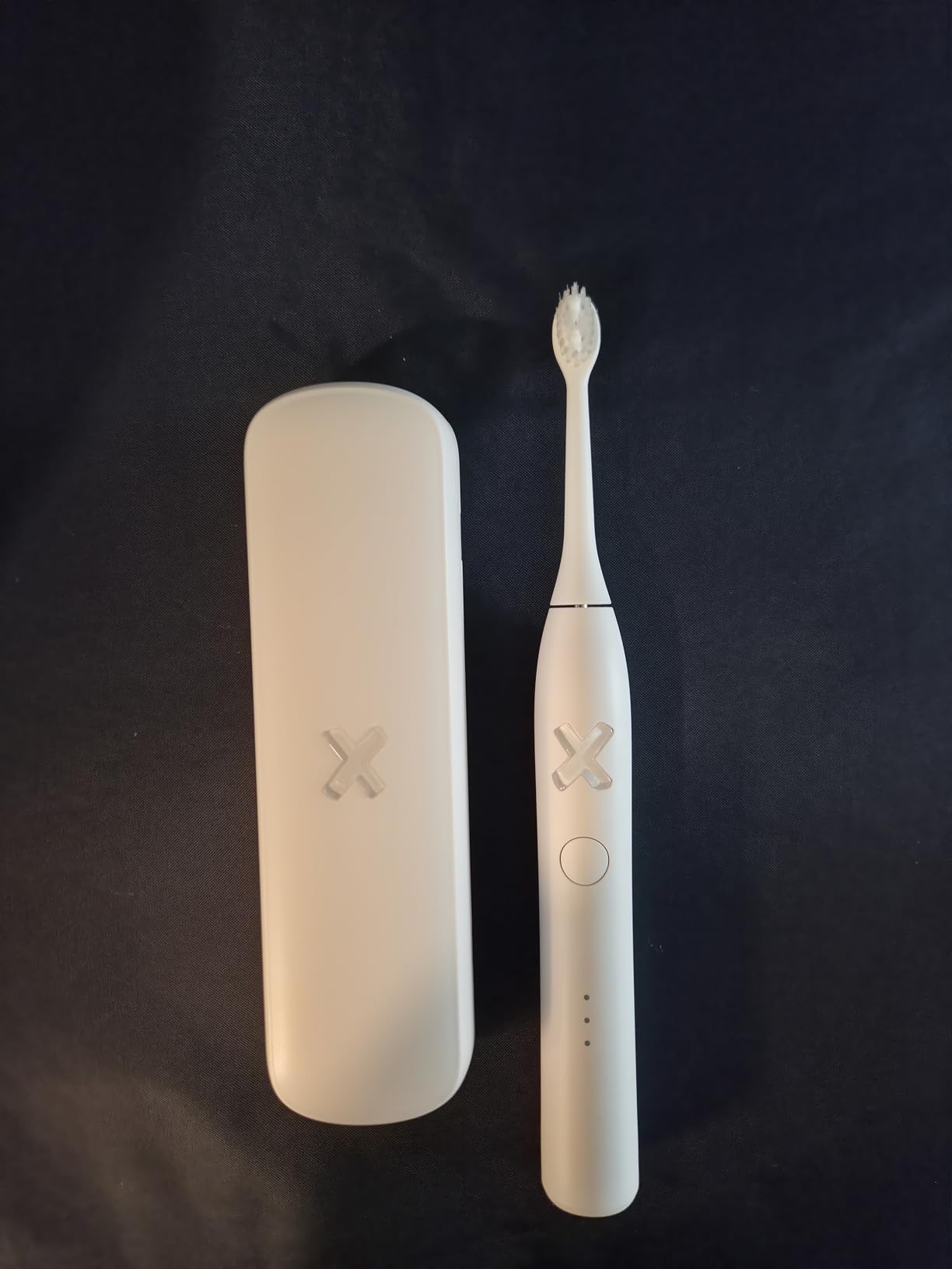 Made by Dentists PRO-X Sonic Electric Toothbrush for Adults - Dentist-Designed Whitening Rechargeable Toothbrush, 70 Day Battery, Black customer photo 2