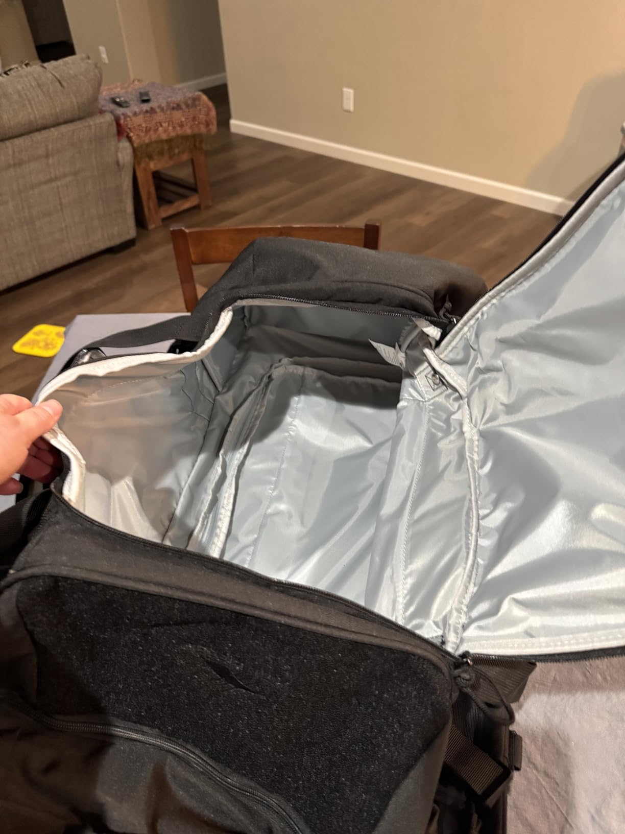 High Sierra Pathsetter Medium Wheeled Duffle customer photo 2