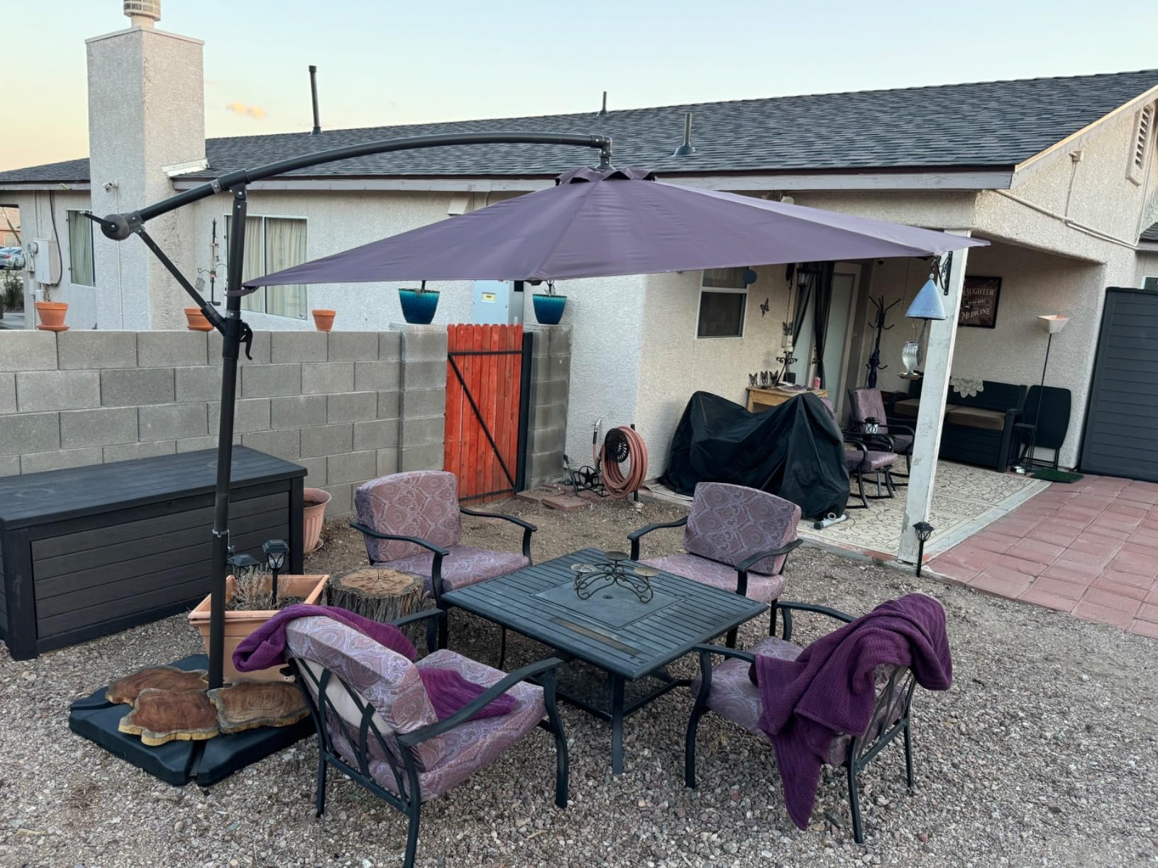wikiwiki 10ft Solar LED Offset Patio Umbrella, Outdoor Cantilever Patio Umbrellas with Solar Lights for Backyard, Poolside and Garden, Easy Tilt Adjustment, 32 LED Lights & Polyester Shade, Beige customer photo 2
